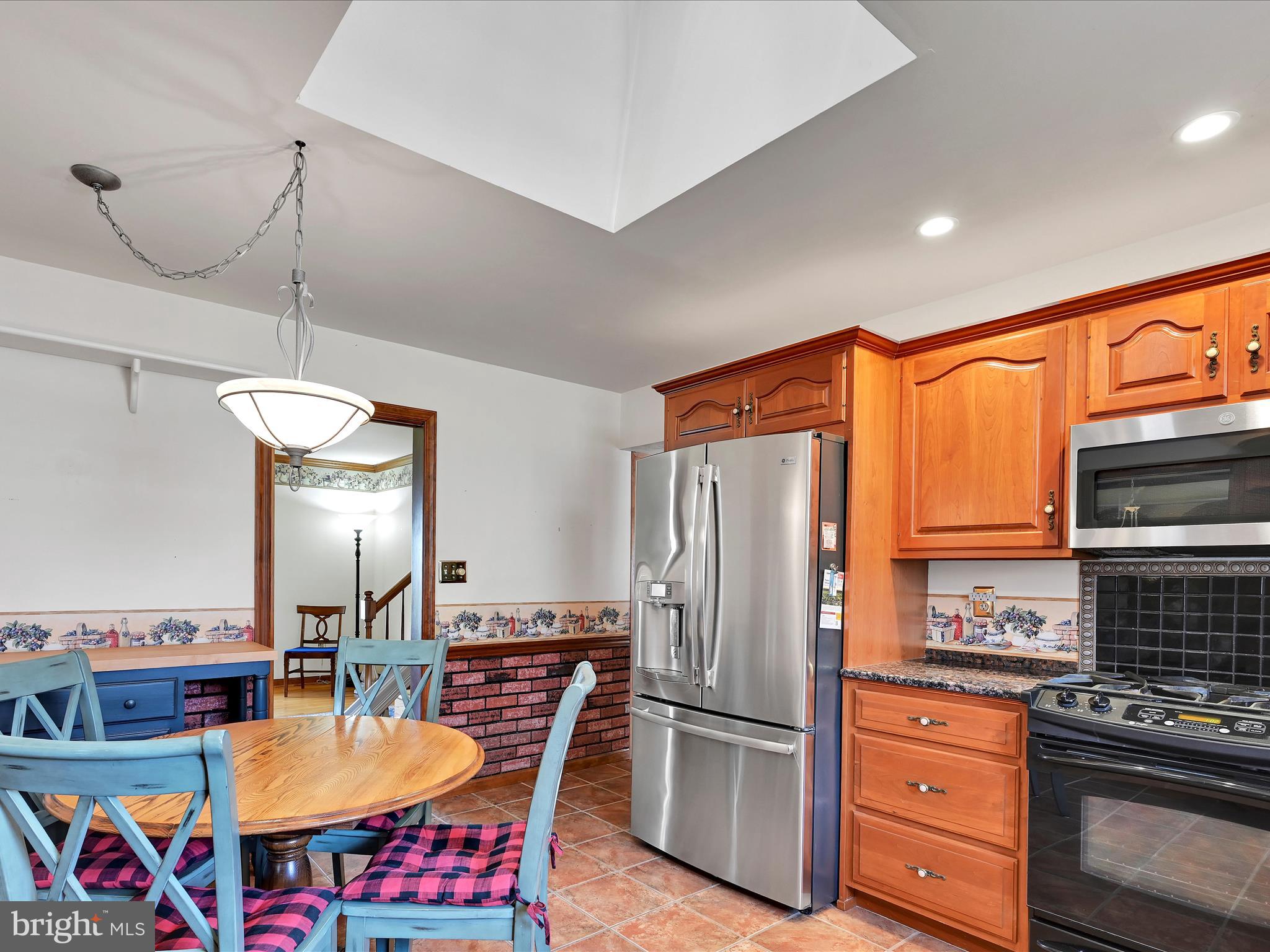 NORTHBROOK HILLS - Residential