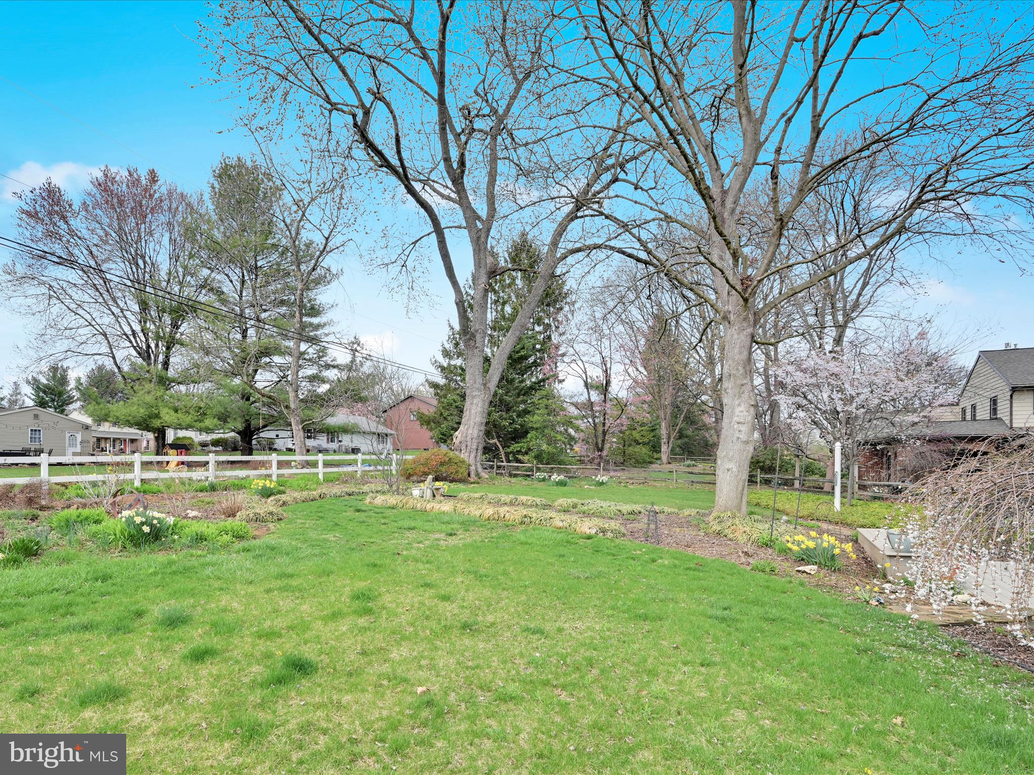 NORTHBROOK HILLS - Residential