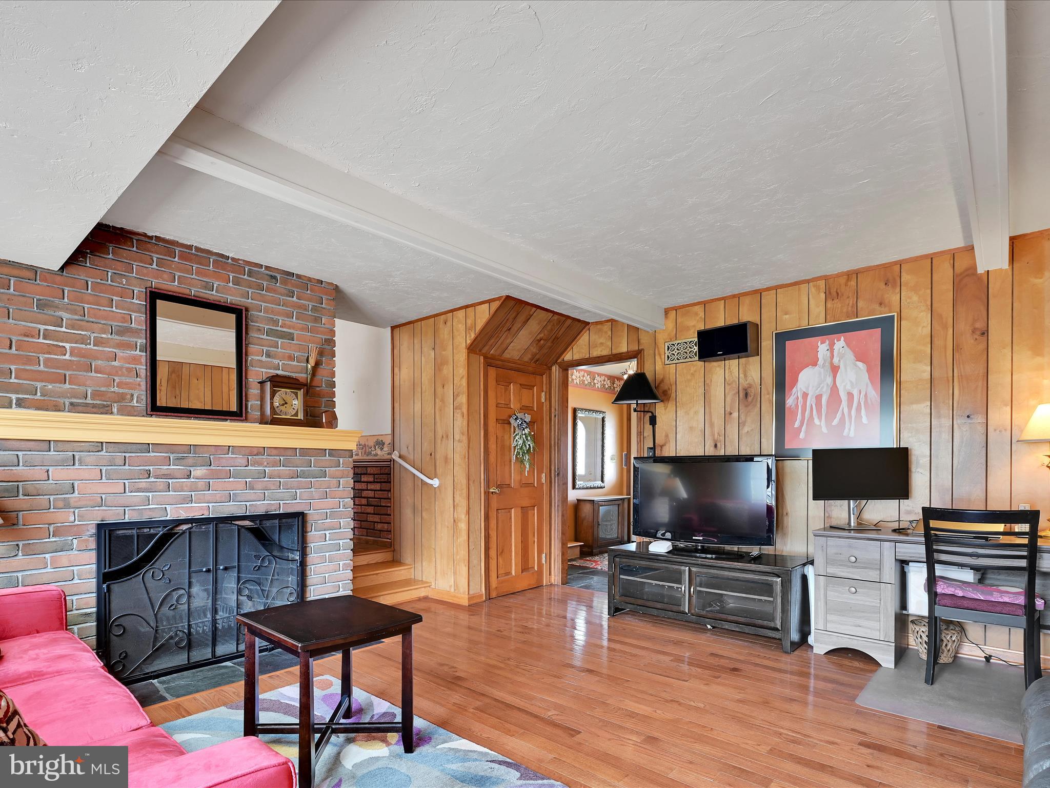 NORTHBROOK HILLS - Residential