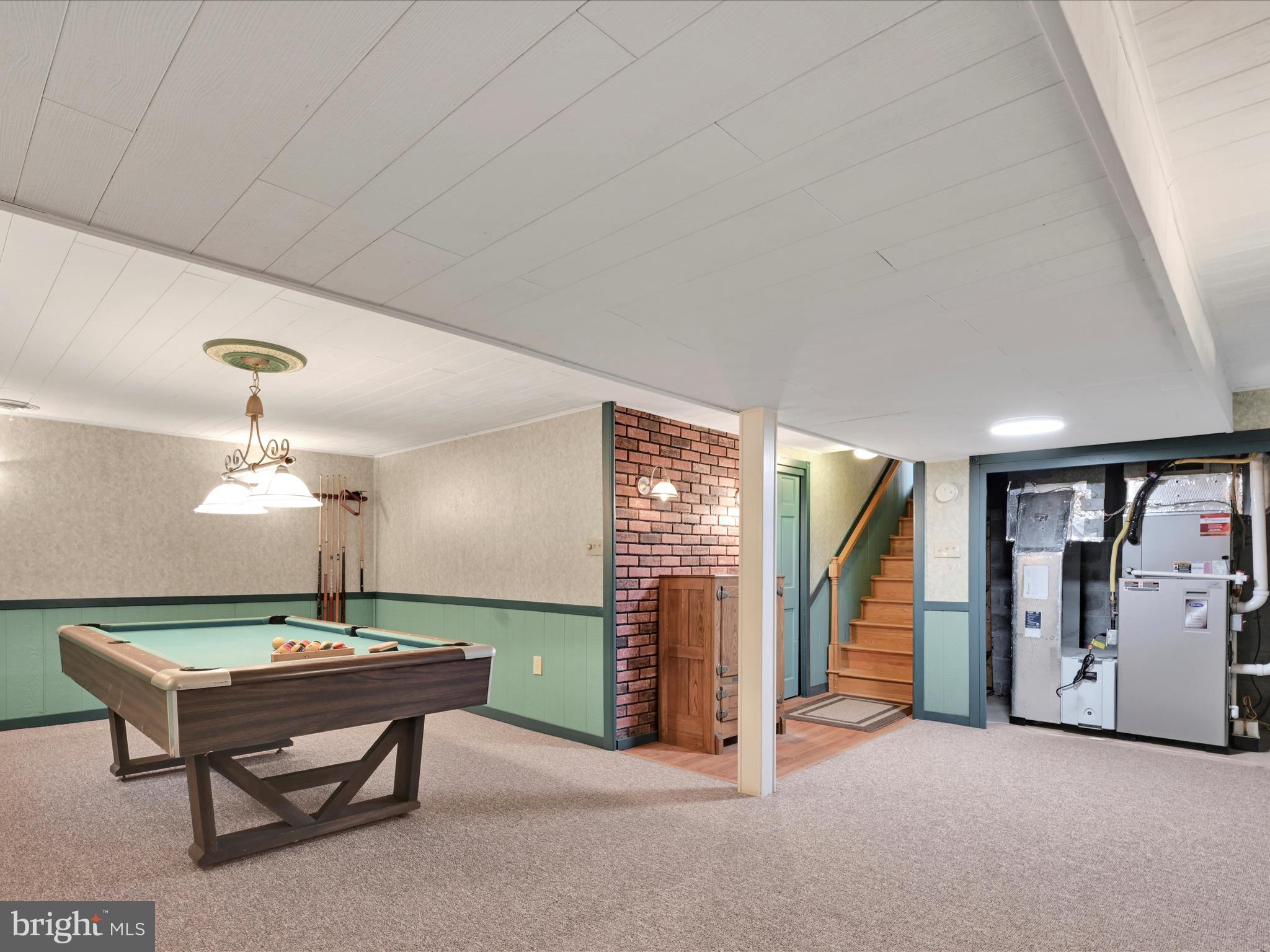 NORTHBROOK HILLS - Residential