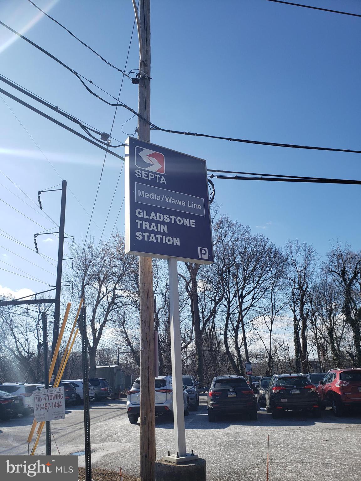 GLADSTONE MANOR - Residential