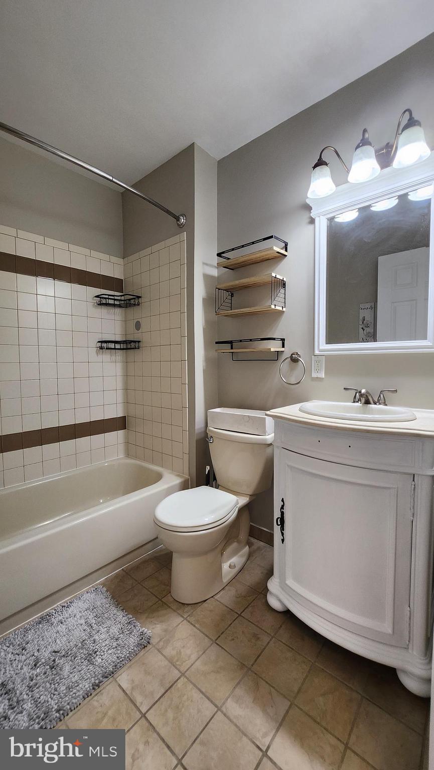 PINE VALLEY - Residential