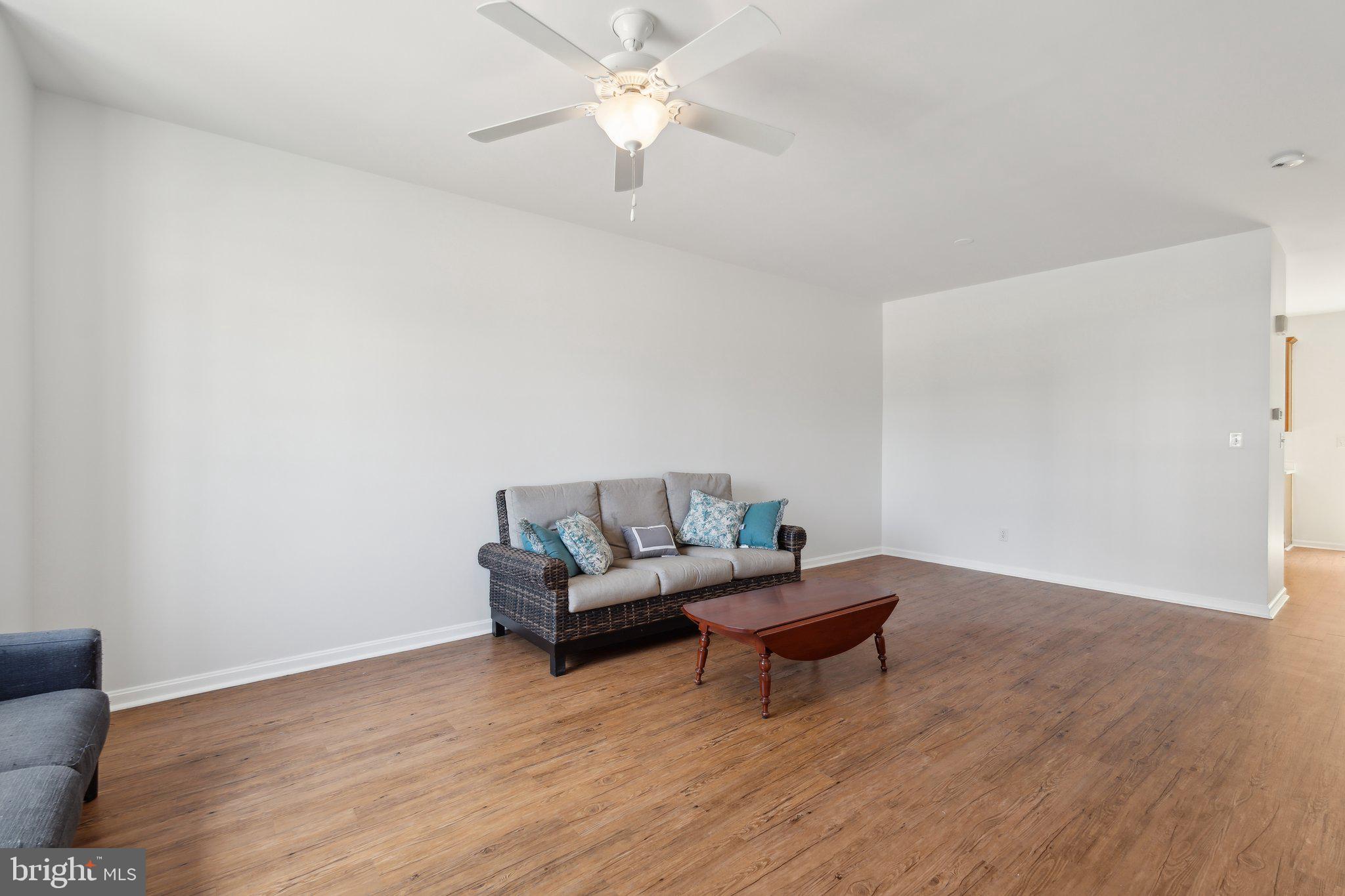 SUMMIT RIDGE - Residential