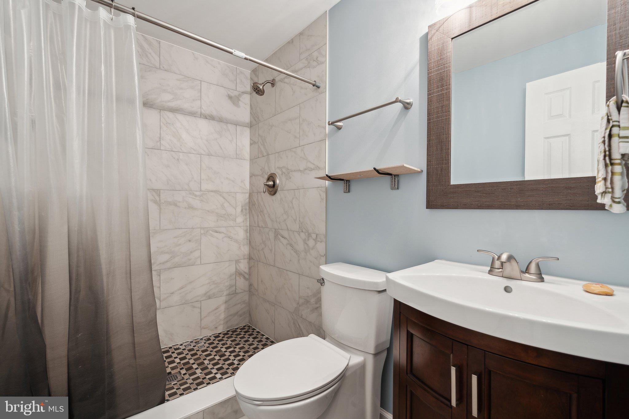 SUMMIT RIDGE - Residential