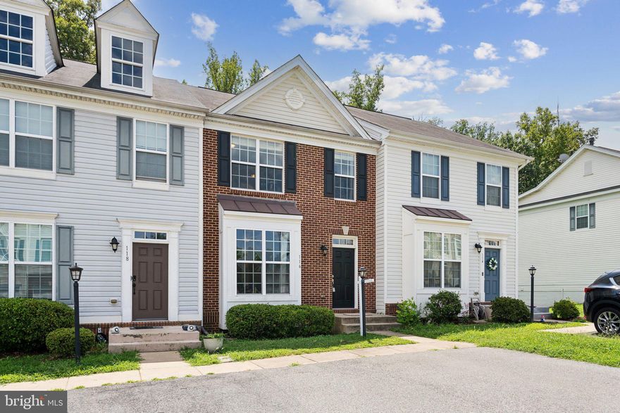 Welcome to 116 Macon Drive! This lovely 4-bedroom, 3.5-bath townhome is freshly painted on the main level and ready for you to move in. The large living room features a beautiful bay window and offers plenty of space for both living and dining—perfect for gatherings and entertaining. You'll love the spacious kitchen with an eat-in area and a sliding glass door that opens to a fully fenced backyard, backing to trees for added privacy. The primary bedroom offers a walk-in closet and an ensuite bathroom featuring a soaking tub and double sinks. Two additional generous bedrooms and another full bathroom round out the upper level. The  fully finished basement is a versatile space with a recreational room, a 4th bedroom, and a full bathroom with a tiled walk-in shower. The laundry room is also located downstairs. Two parking spaces are located in front of the home as well as visitor parking just across the street. Situated near Stafford Courthouse, Stafford Hospital, I-95, commuter lots, and the Brooke VRE, this home offers both comfort and convenience. Schedule your private tour today and see all that 116 Macon Drive has to offer!