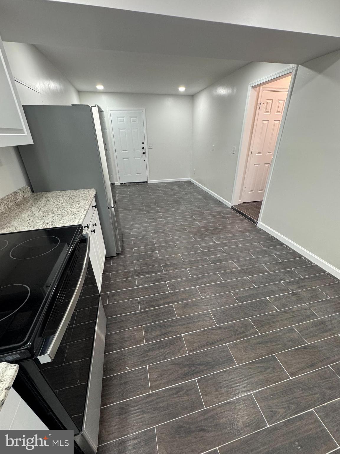 TIMBERWOOD VILLAGE - Residential Lease