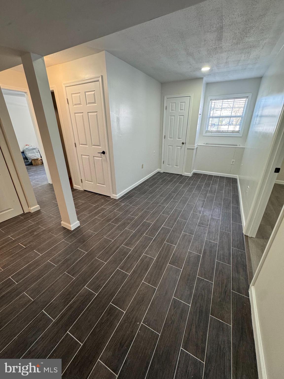 TIMBERWOOD VILLAGE - Residential Lease