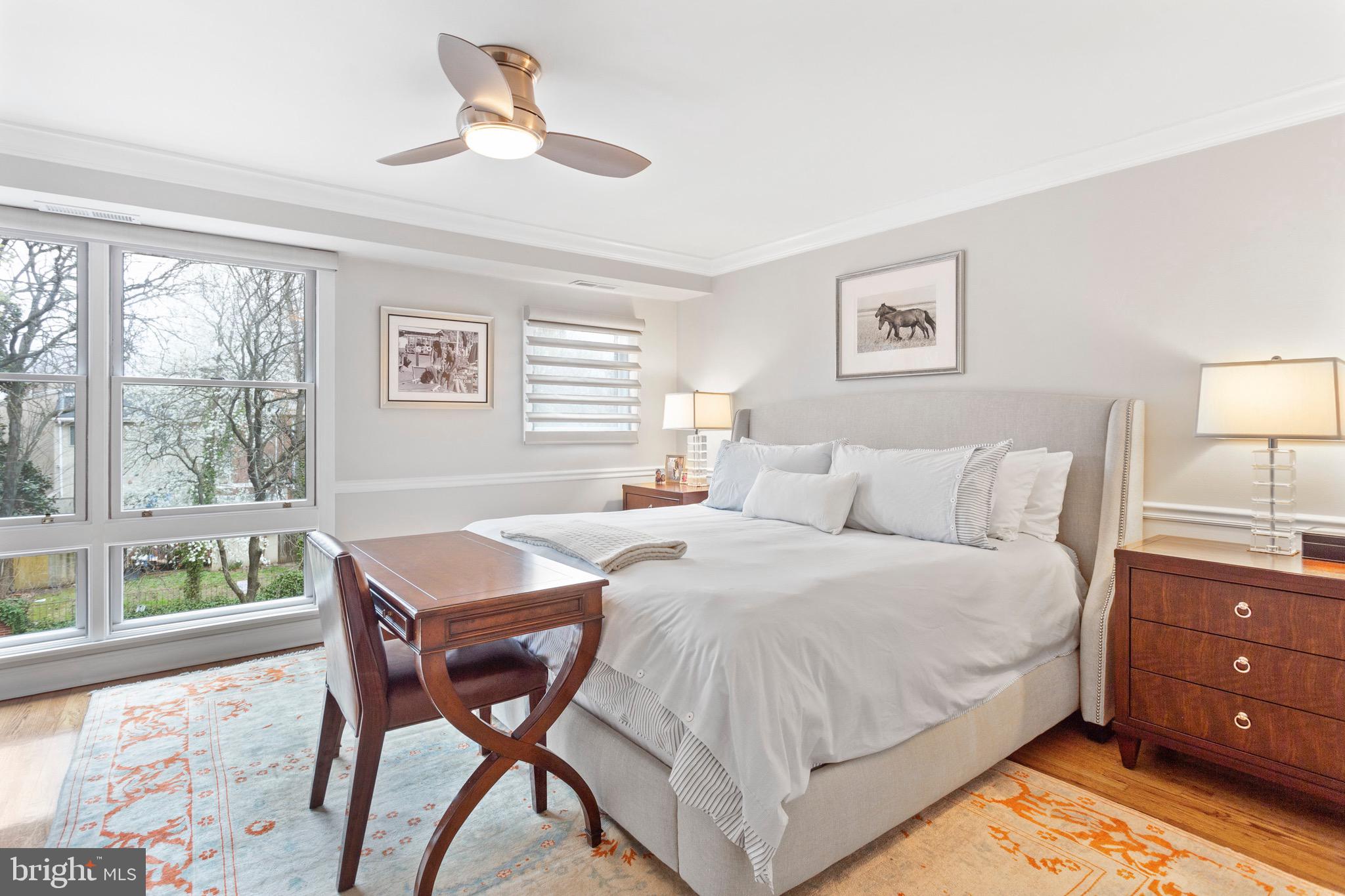 SOCIETY HILL - Residential