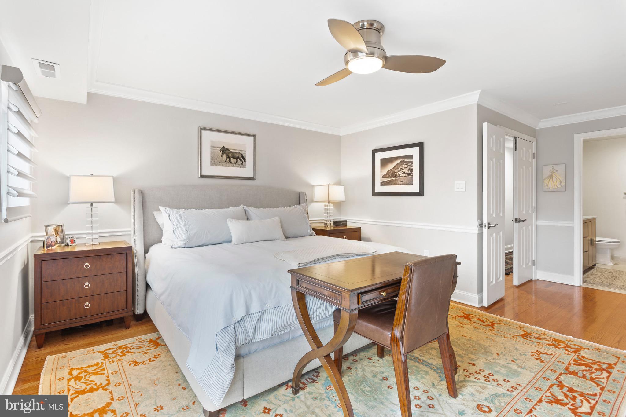 SOCIETY HILL - Residential