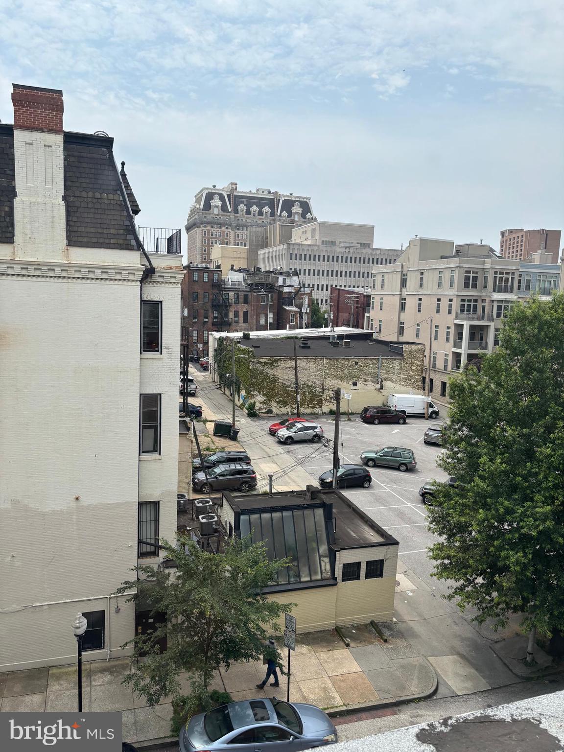 MOUNT VERNON PLACE HISTORIC DISTRICT - Residential Lease