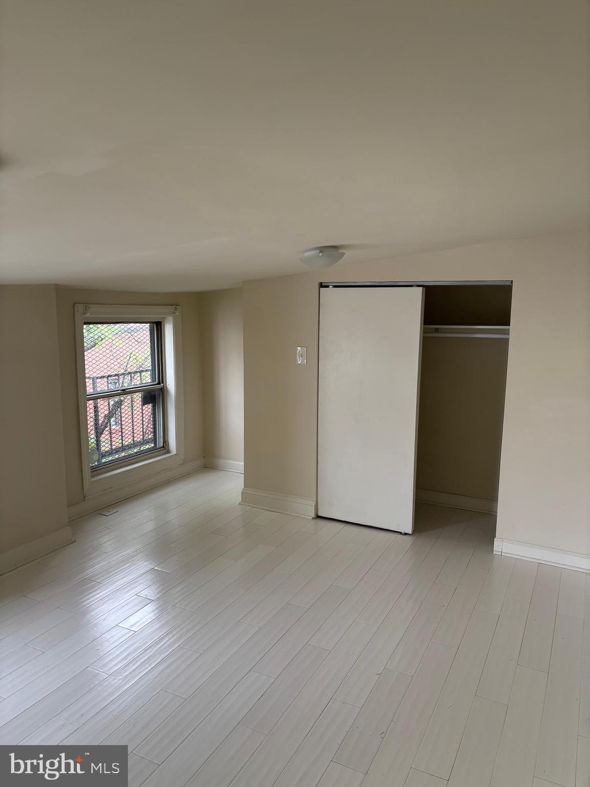 MOUNT VERNON PLACE HISTORIC DISTRICT - Residential Lease