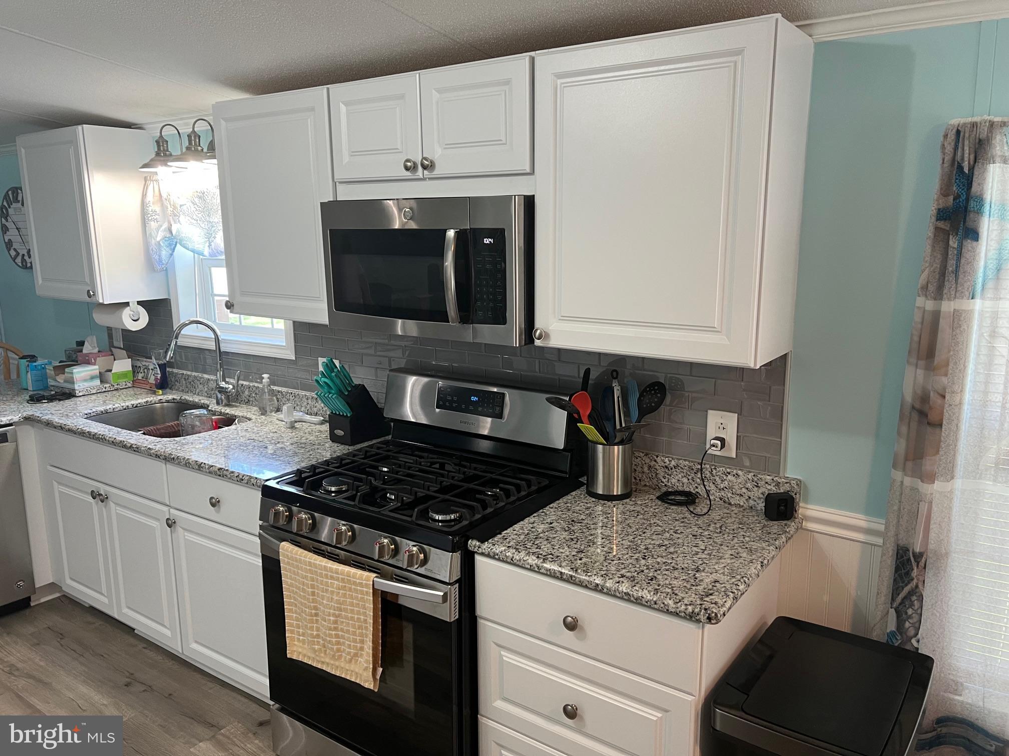 HIDDEN ACRES - Residential