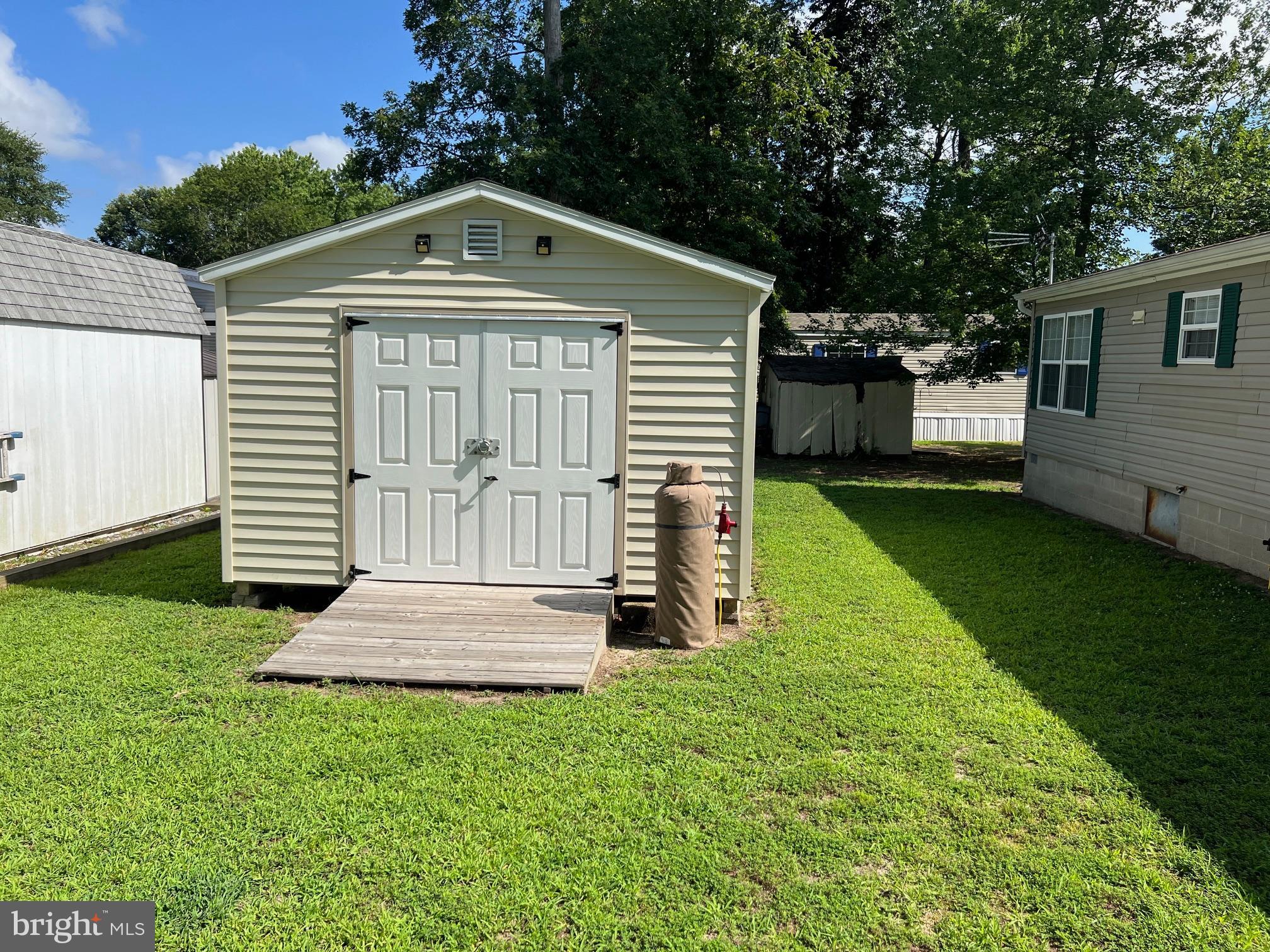 HIDDEN ACRES - Residential