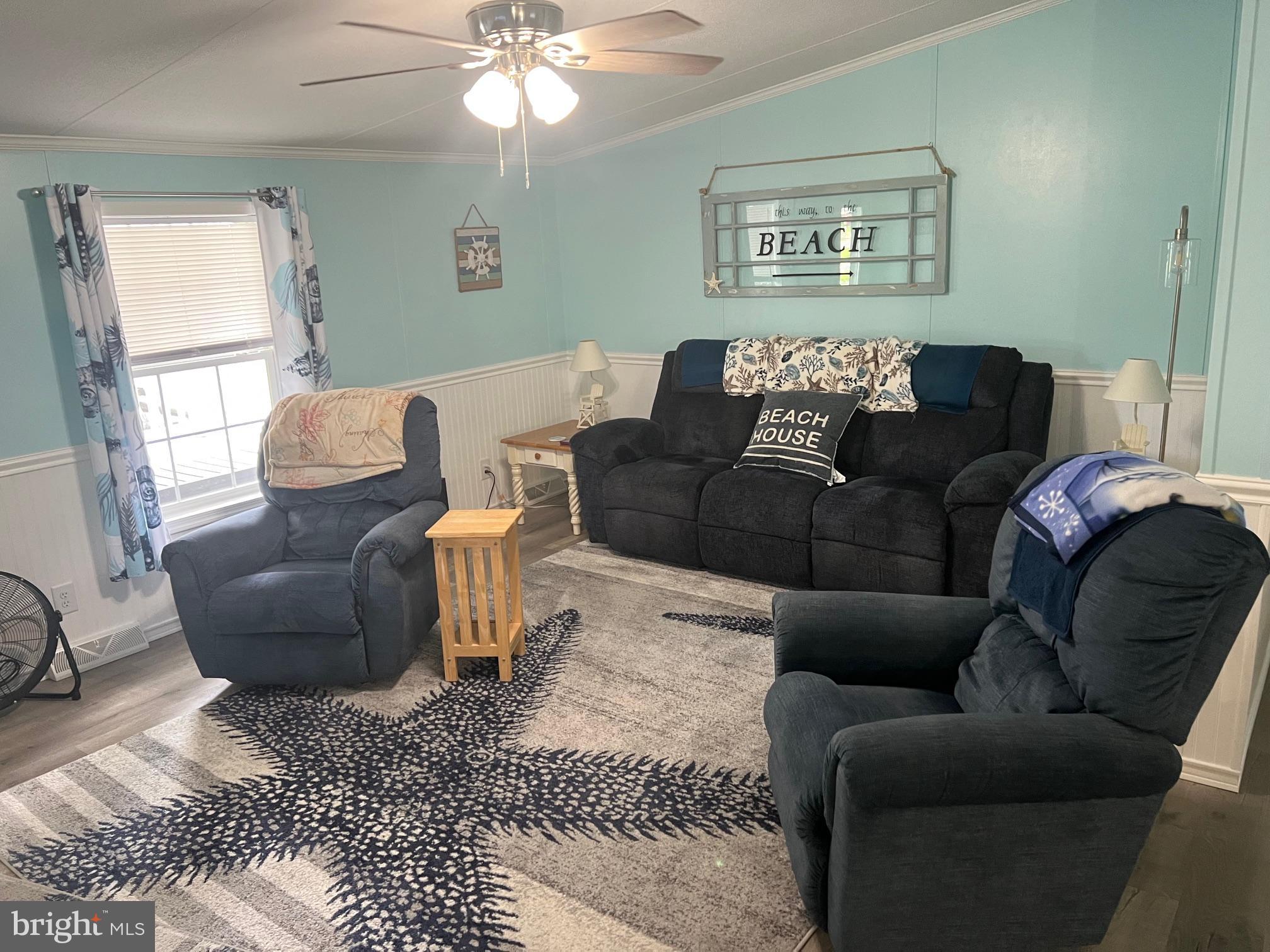 HIDDEN ACRES - Residential