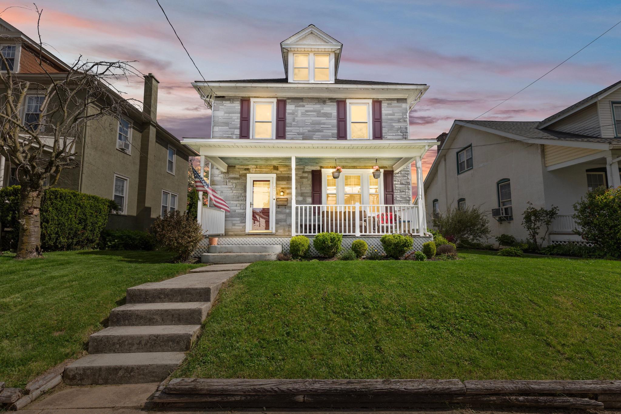 250 E JACKSON STREET