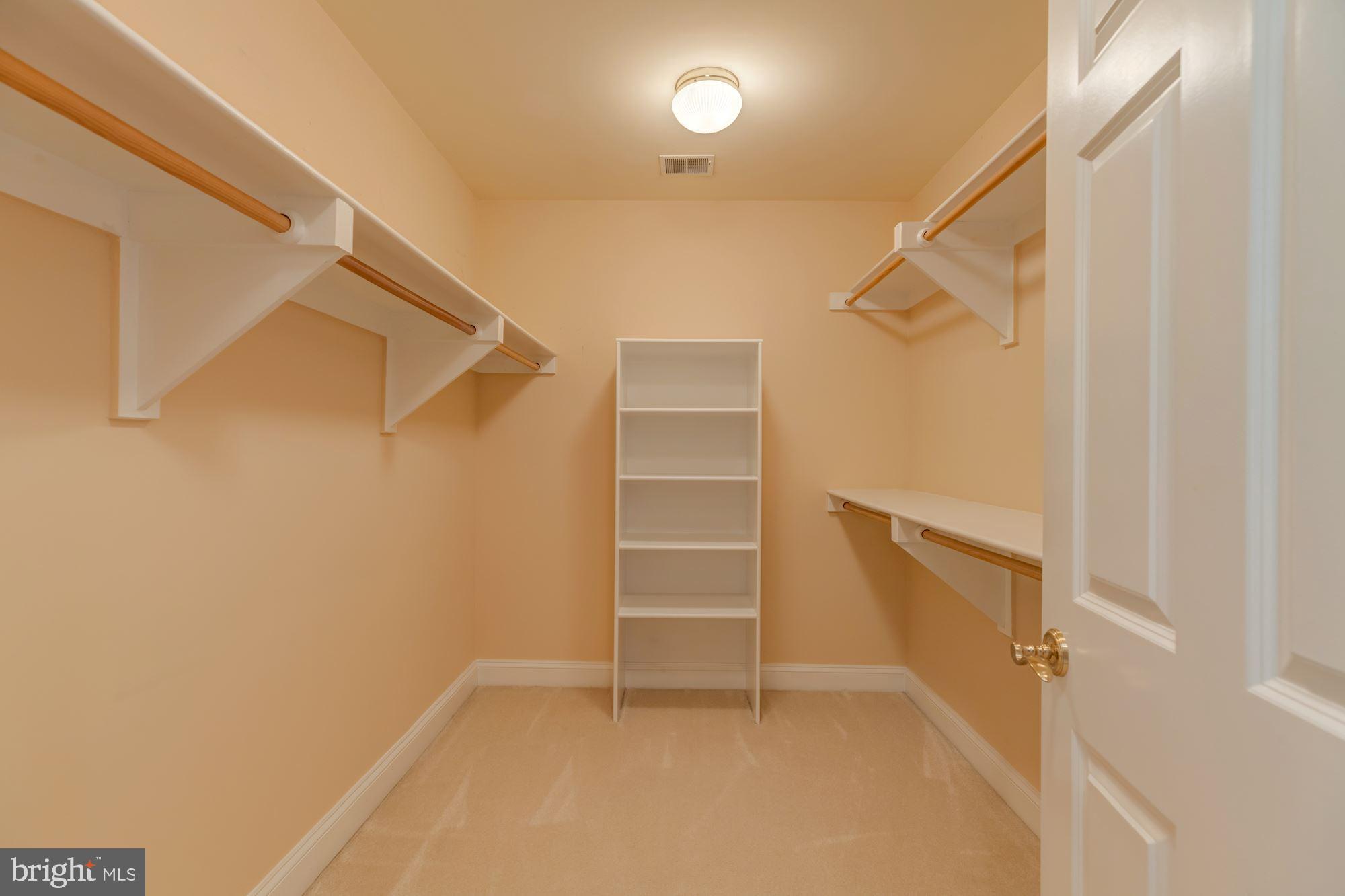 SENECA HIGHLANDS - Residential