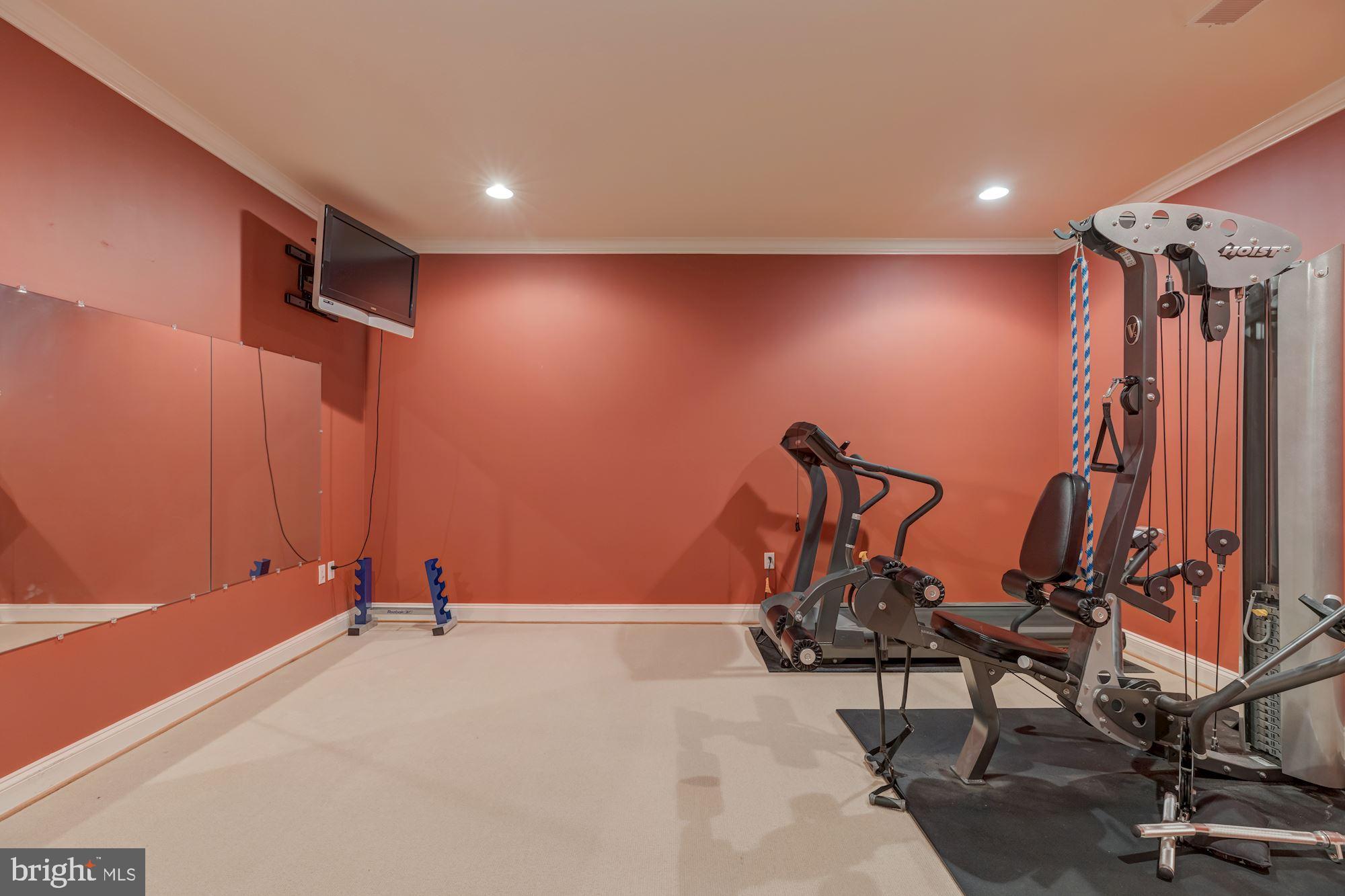 SENECA HIGHLANDS - Residential