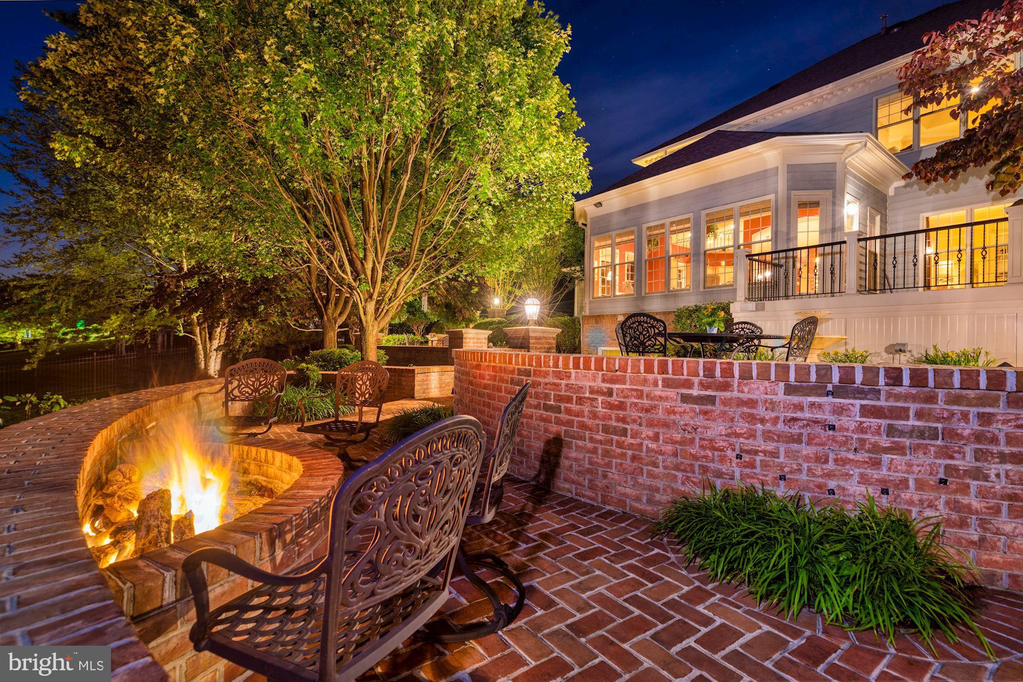 SENECA HIGHLANDS - Residential