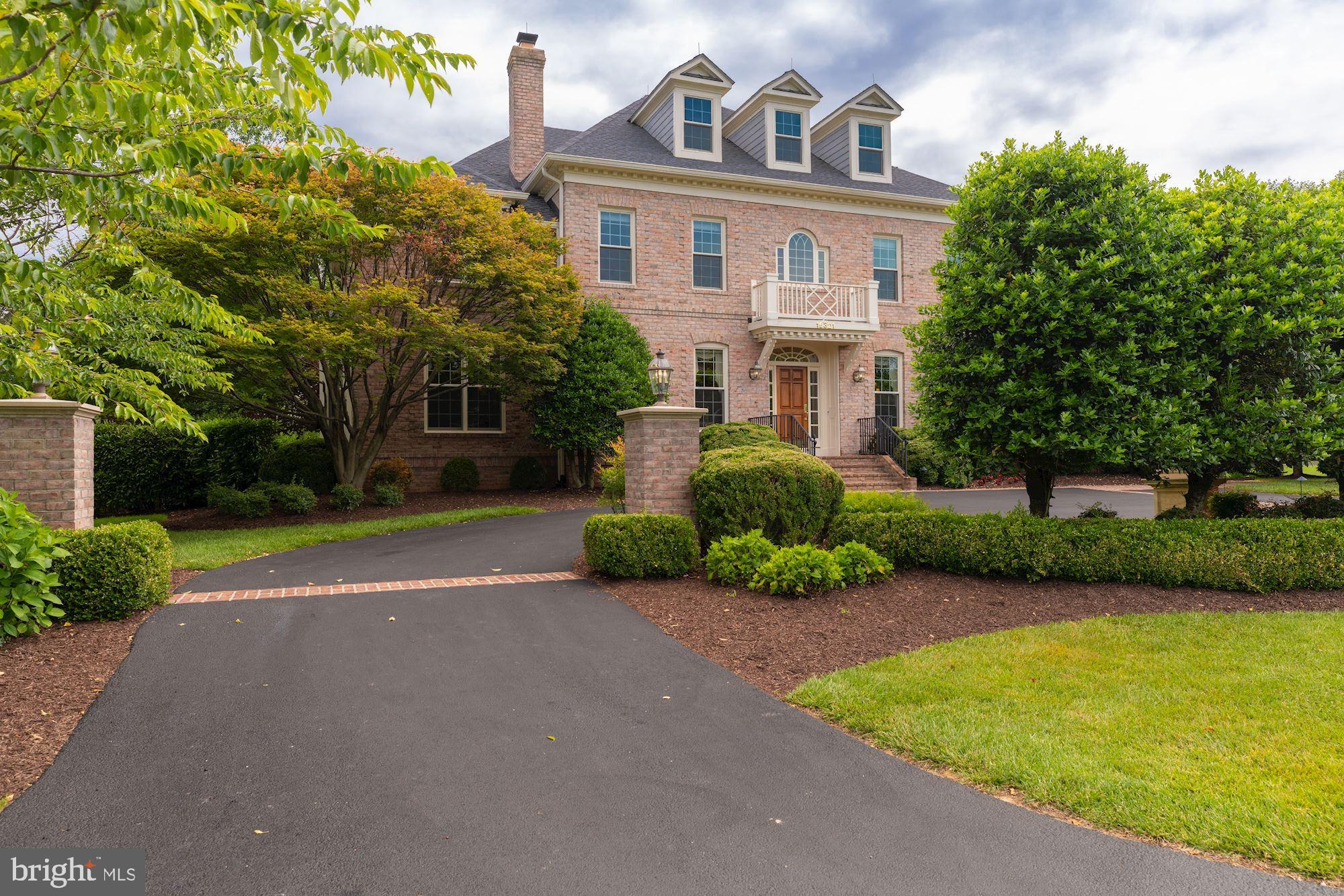 SENECA HIGHLANDS - Residential