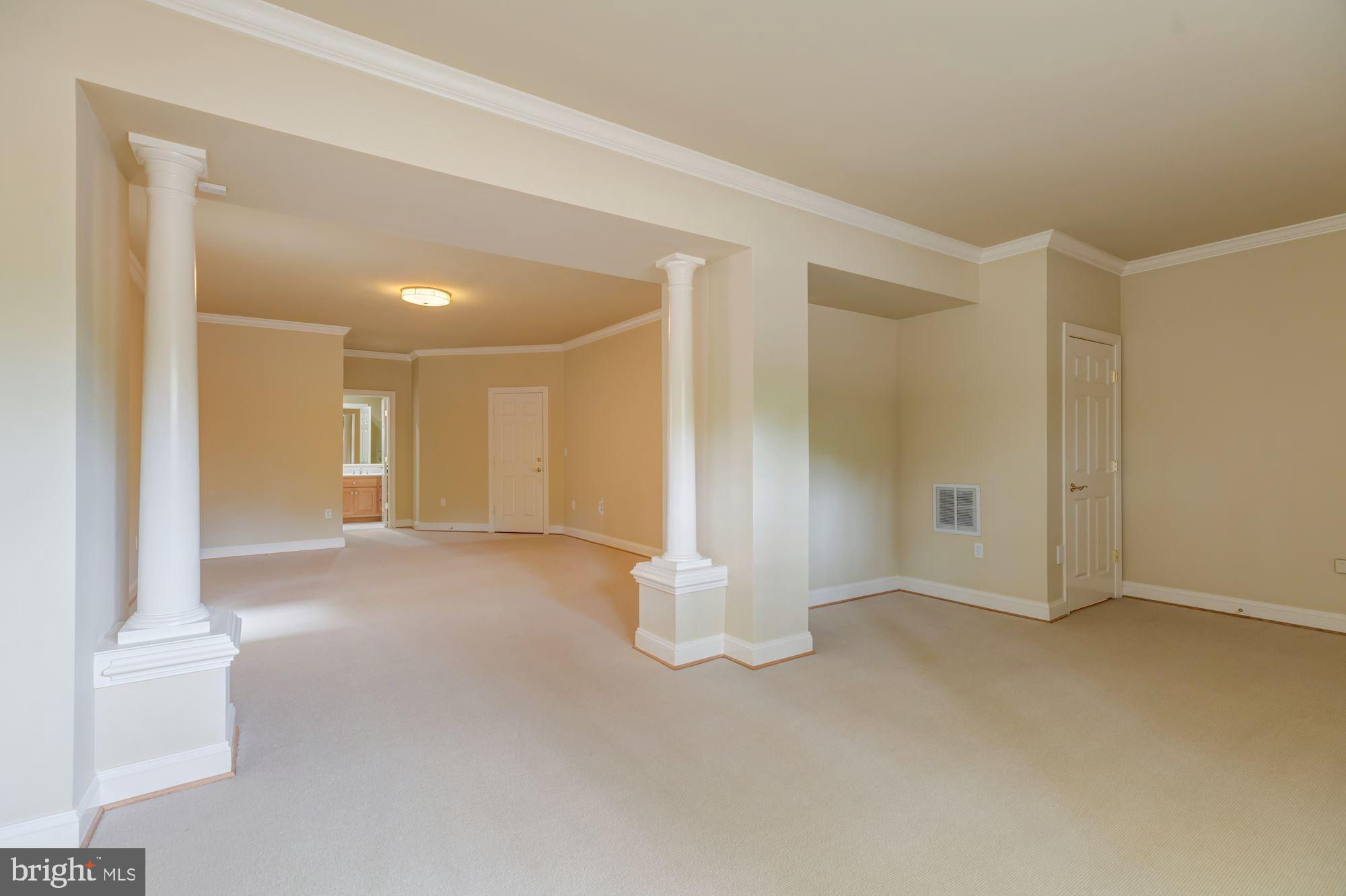 SENECA HIGHLANDS - Residential