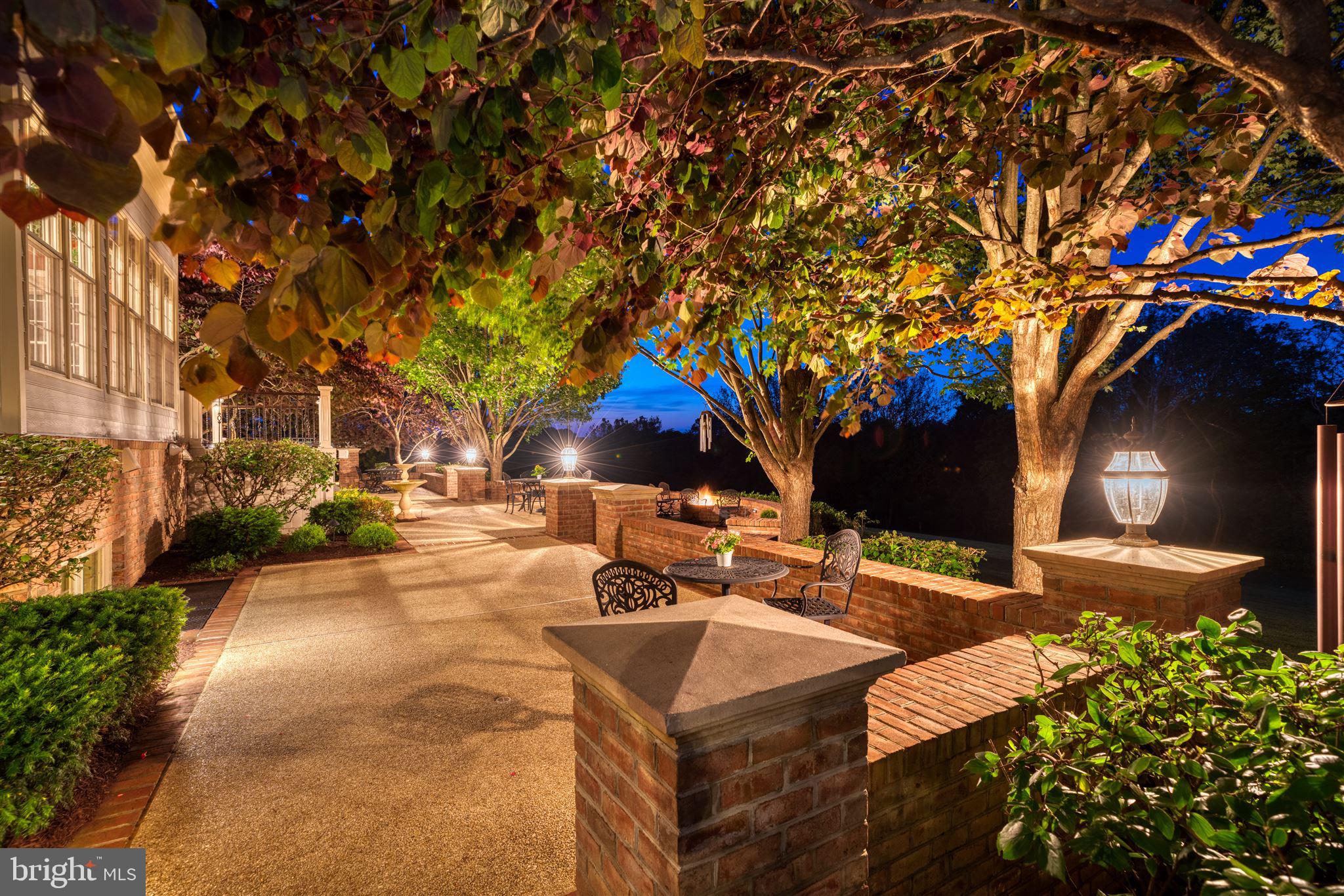 SENECA HIGHLANDS - Residential