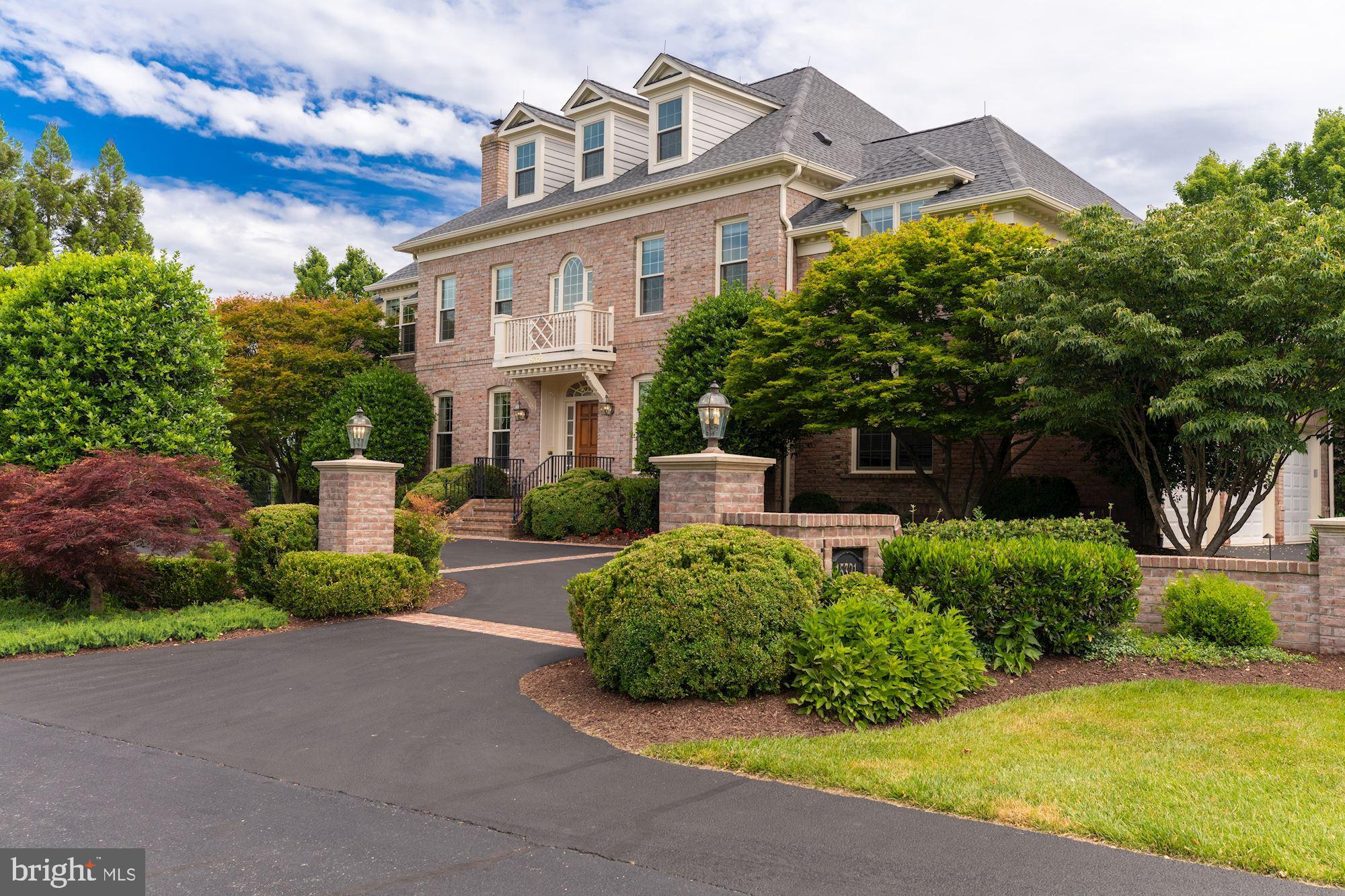 SENECA HIGHLANDS - Residential