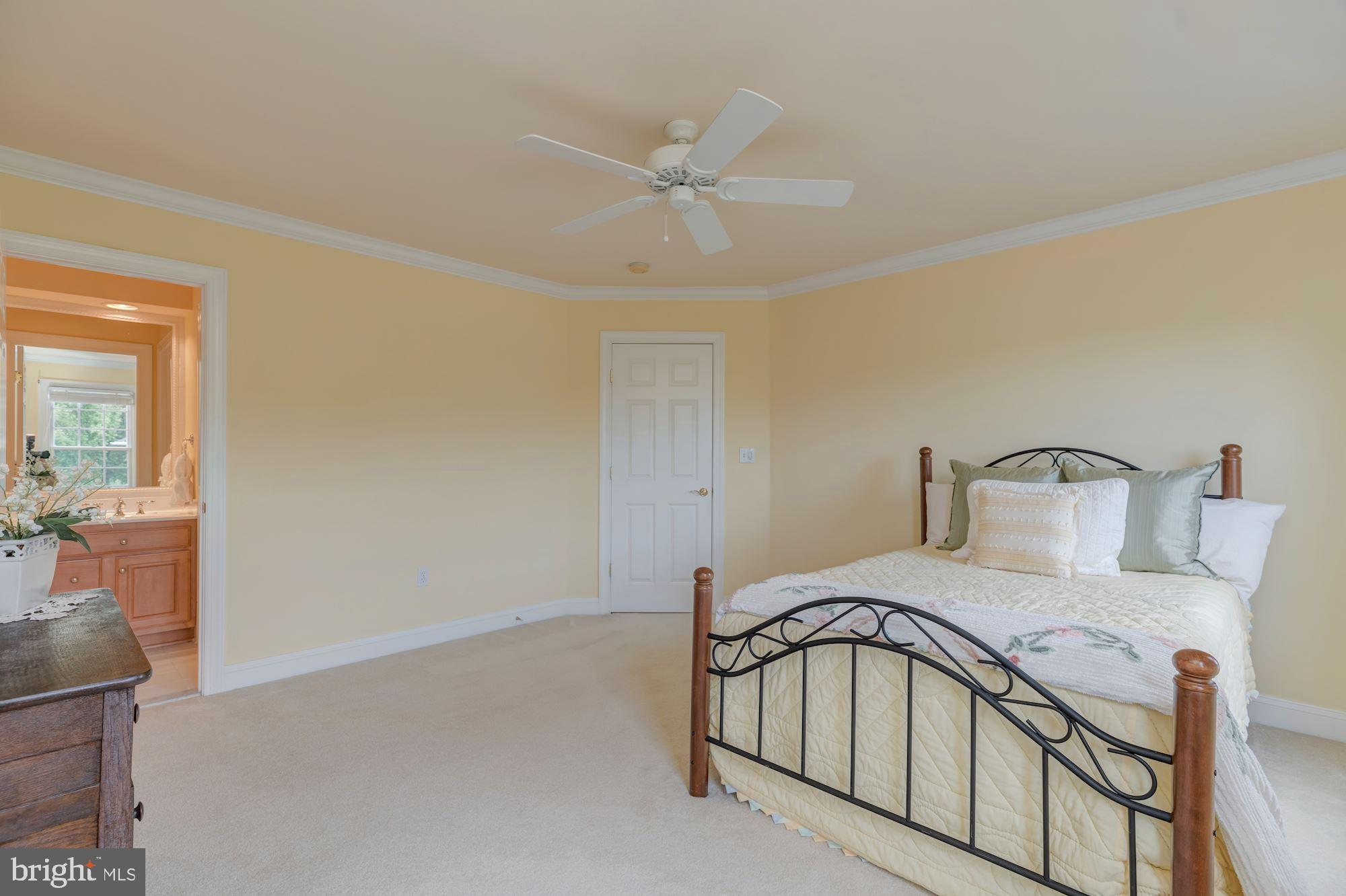 SENECA HIGHLANDS - Residential