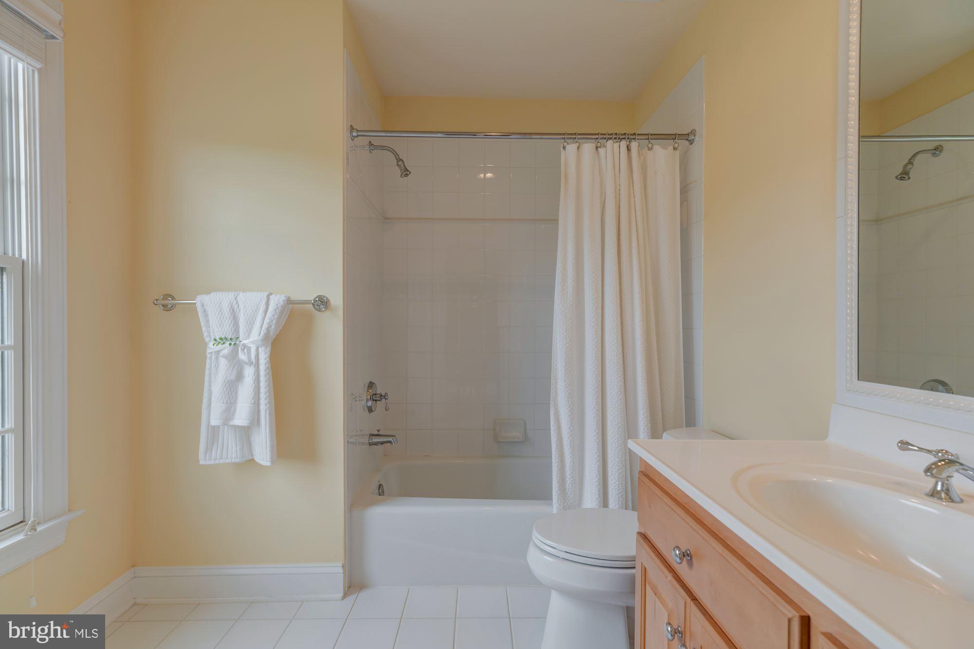 SENECA HIGHLANDS - Residential