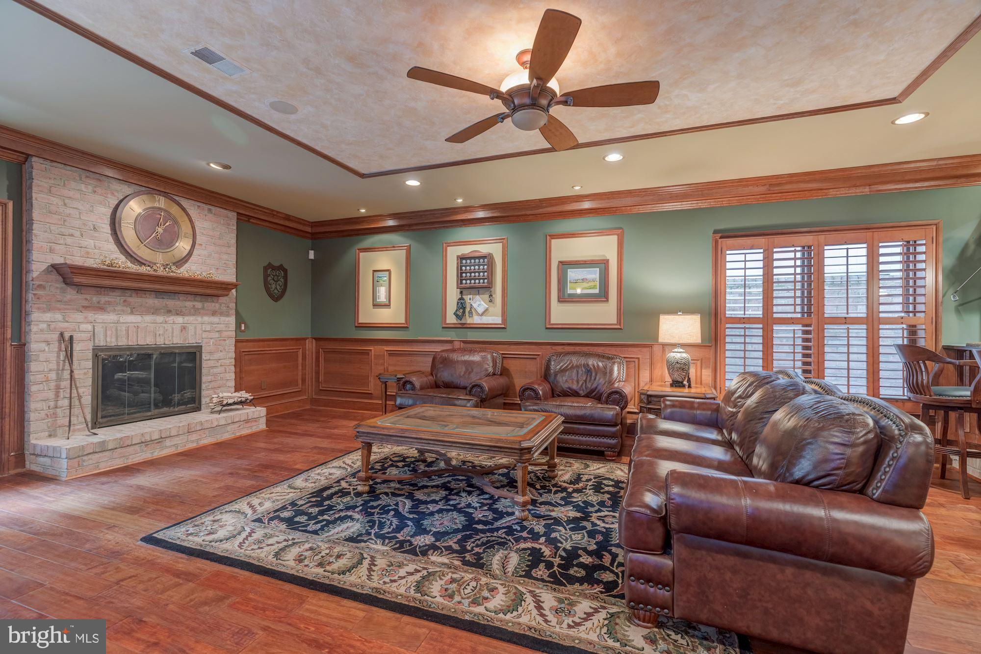 SENECA HIGHLANDS - Residential