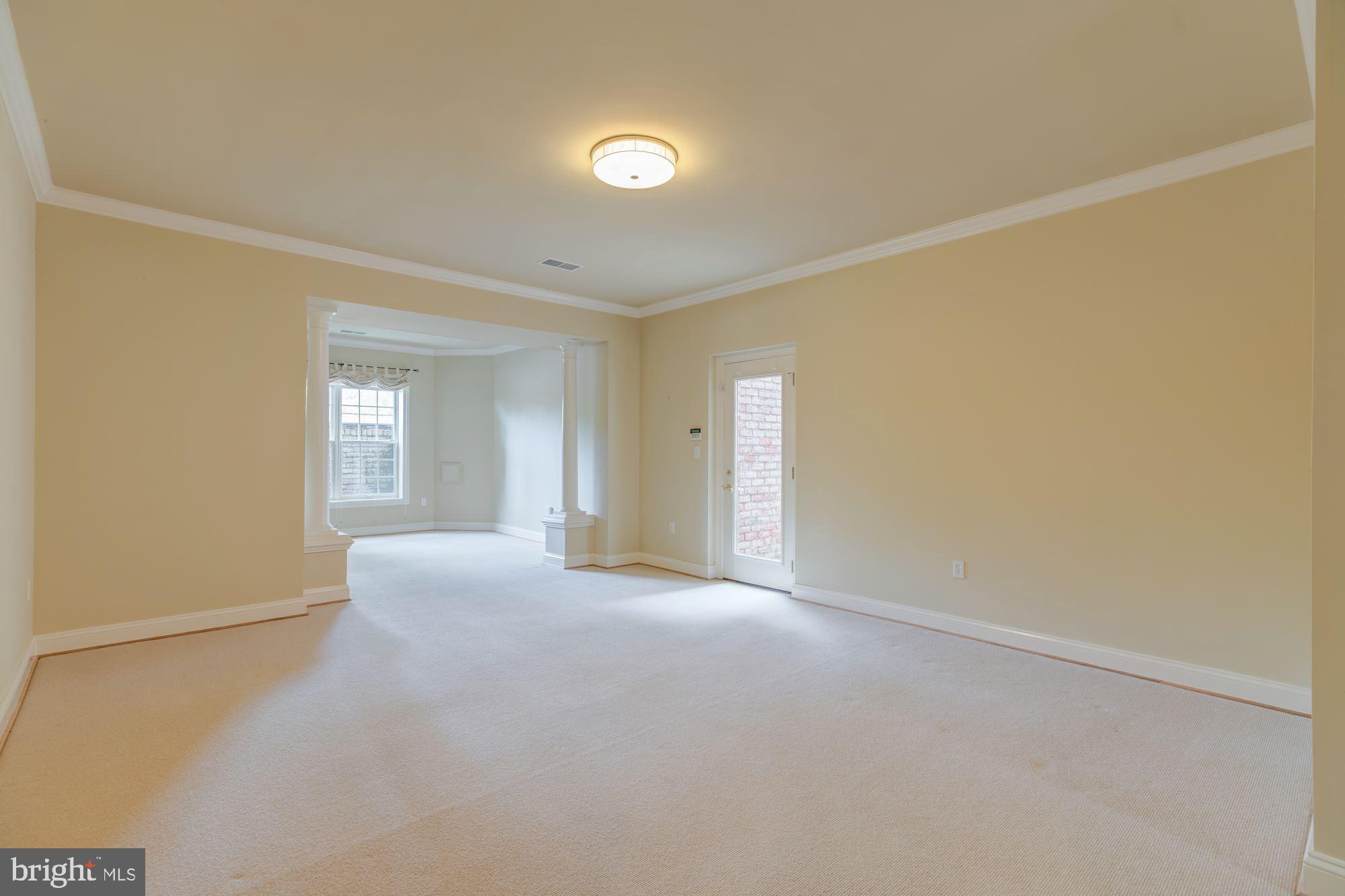 SENECA HIGHLANDS - Residential