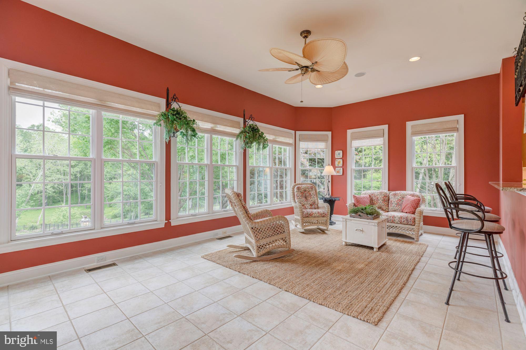 SENECA HIGHLANDS - Residential