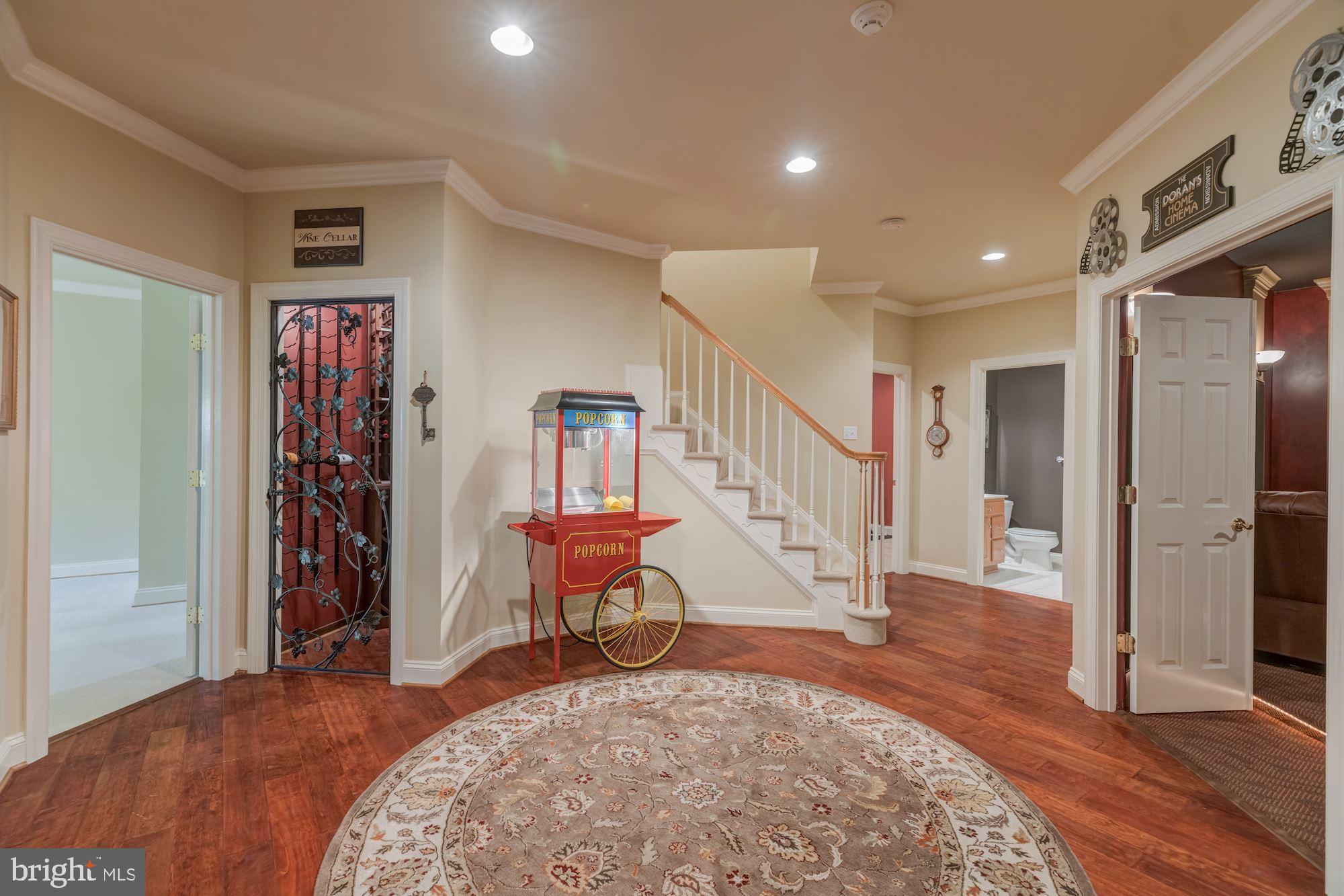 SENECA HIGHLANDS - Residential