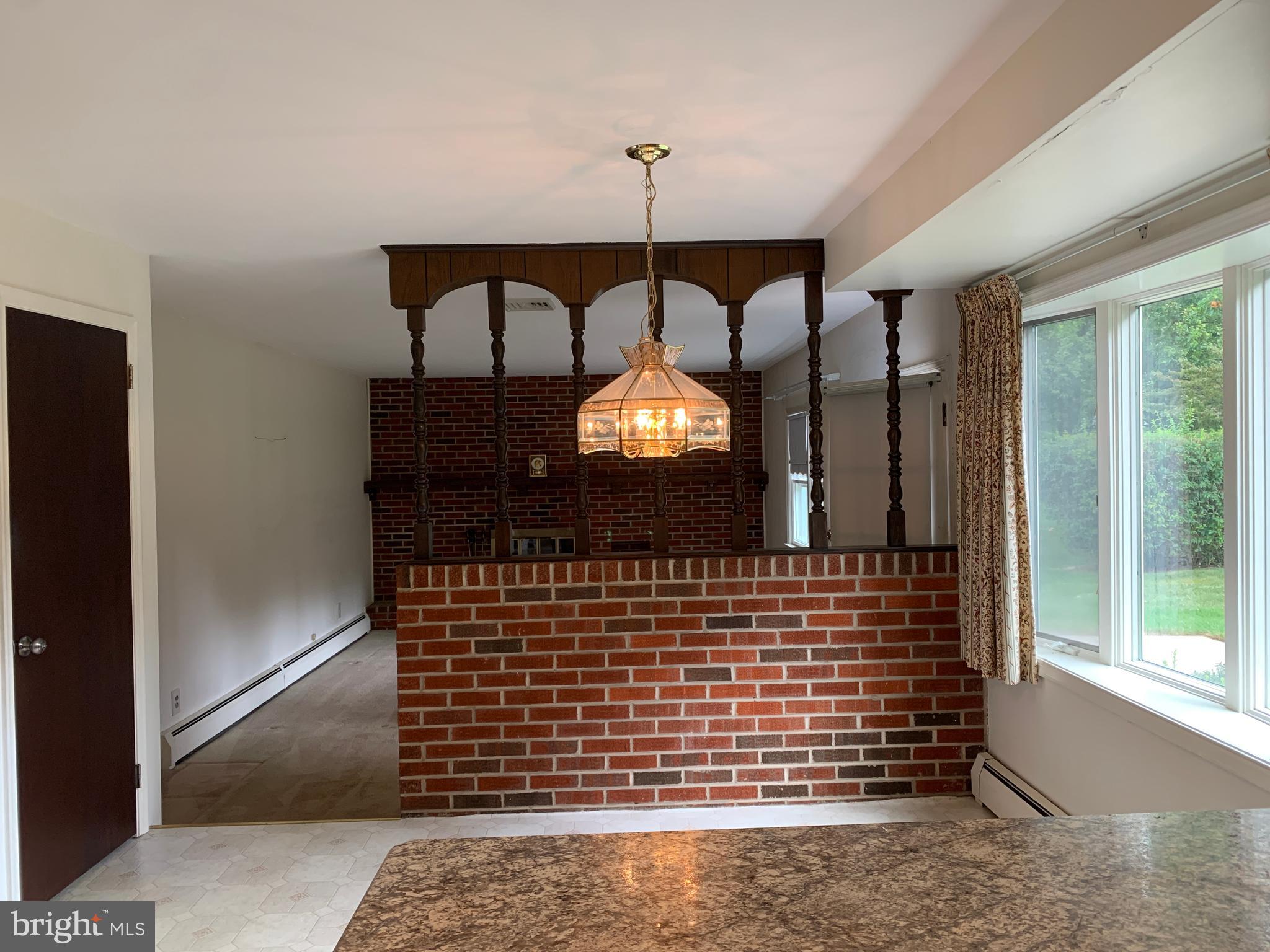 HEDGEROW WOODS - Residential