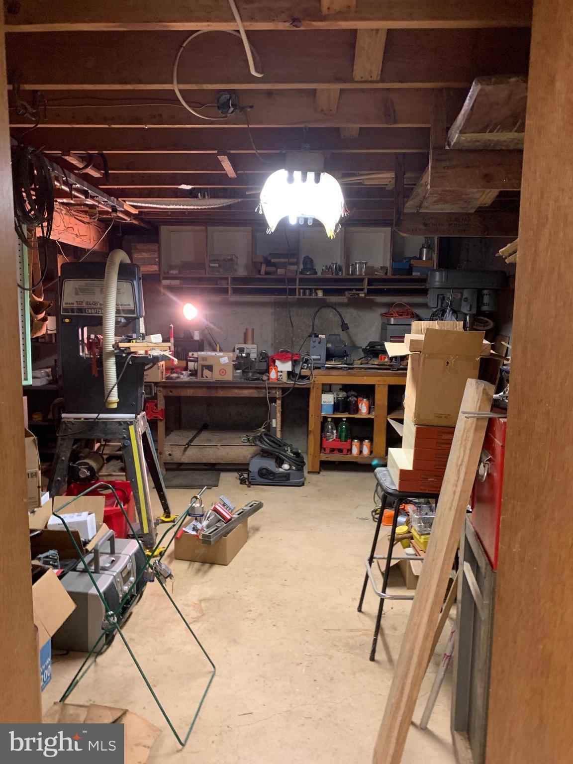 HEDGEROW WOODS - Residential