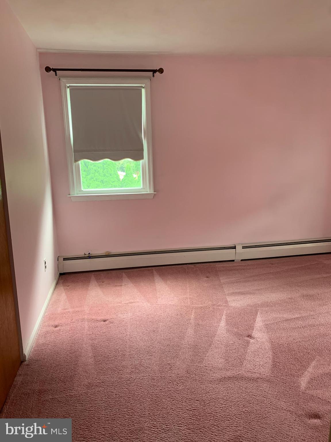 HEDGEROW WOODS - Residential