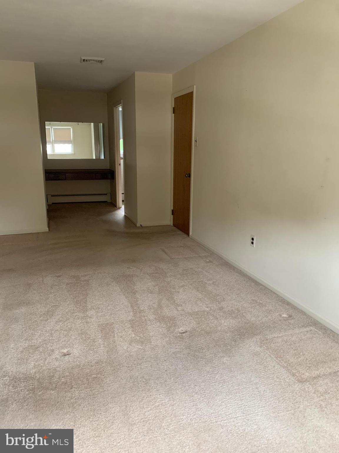 HEDGEROW WOODS - Residential