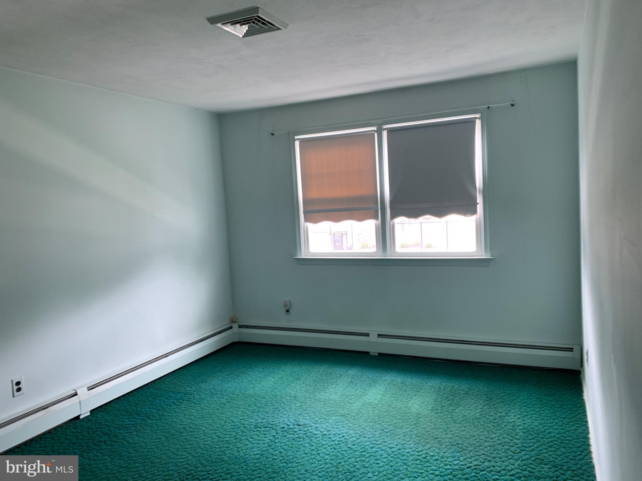 HEDGEROW WOODS - Residential