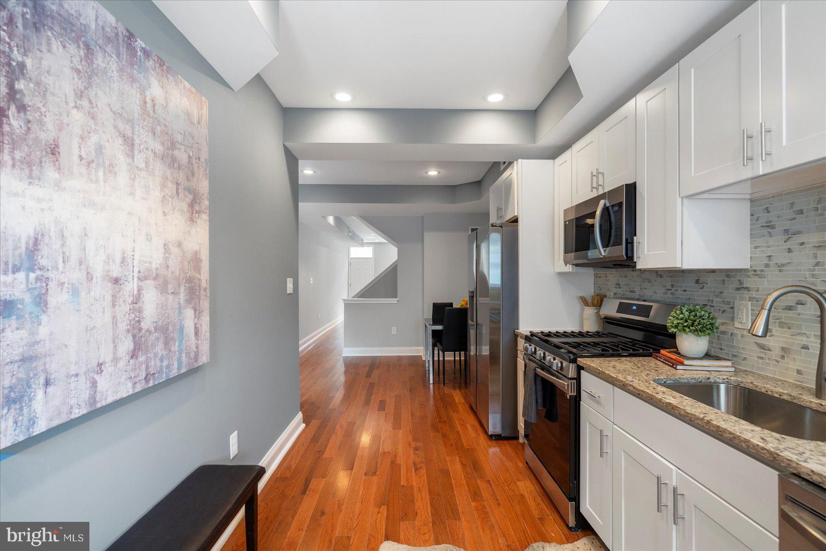 BARCLAY - Residential