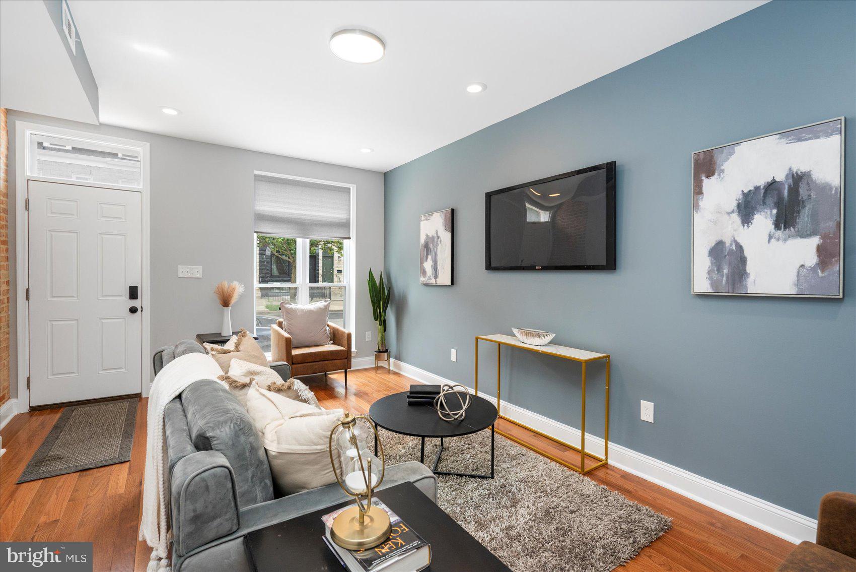 BARCLAY - Residential