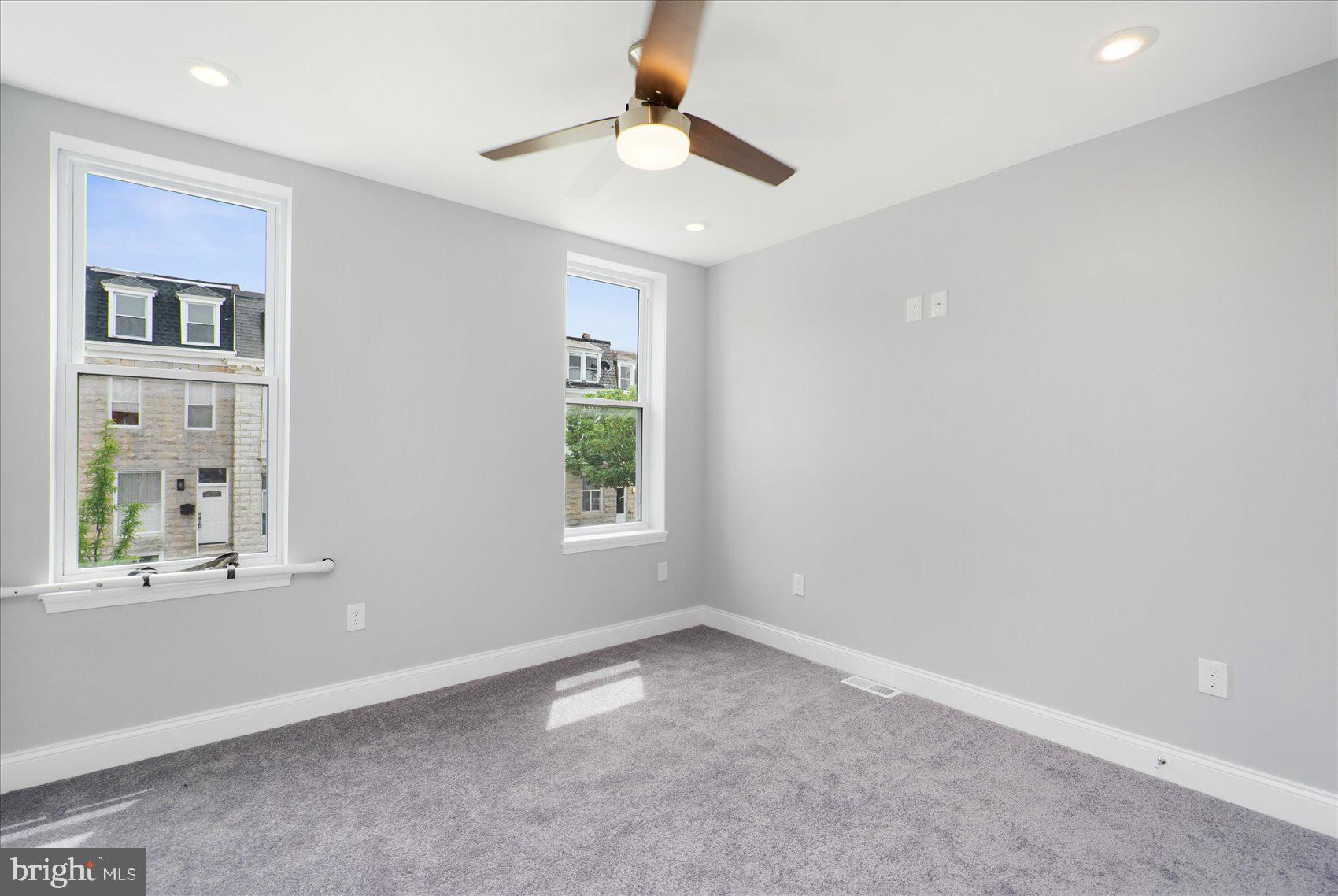BARCLAY - Residential