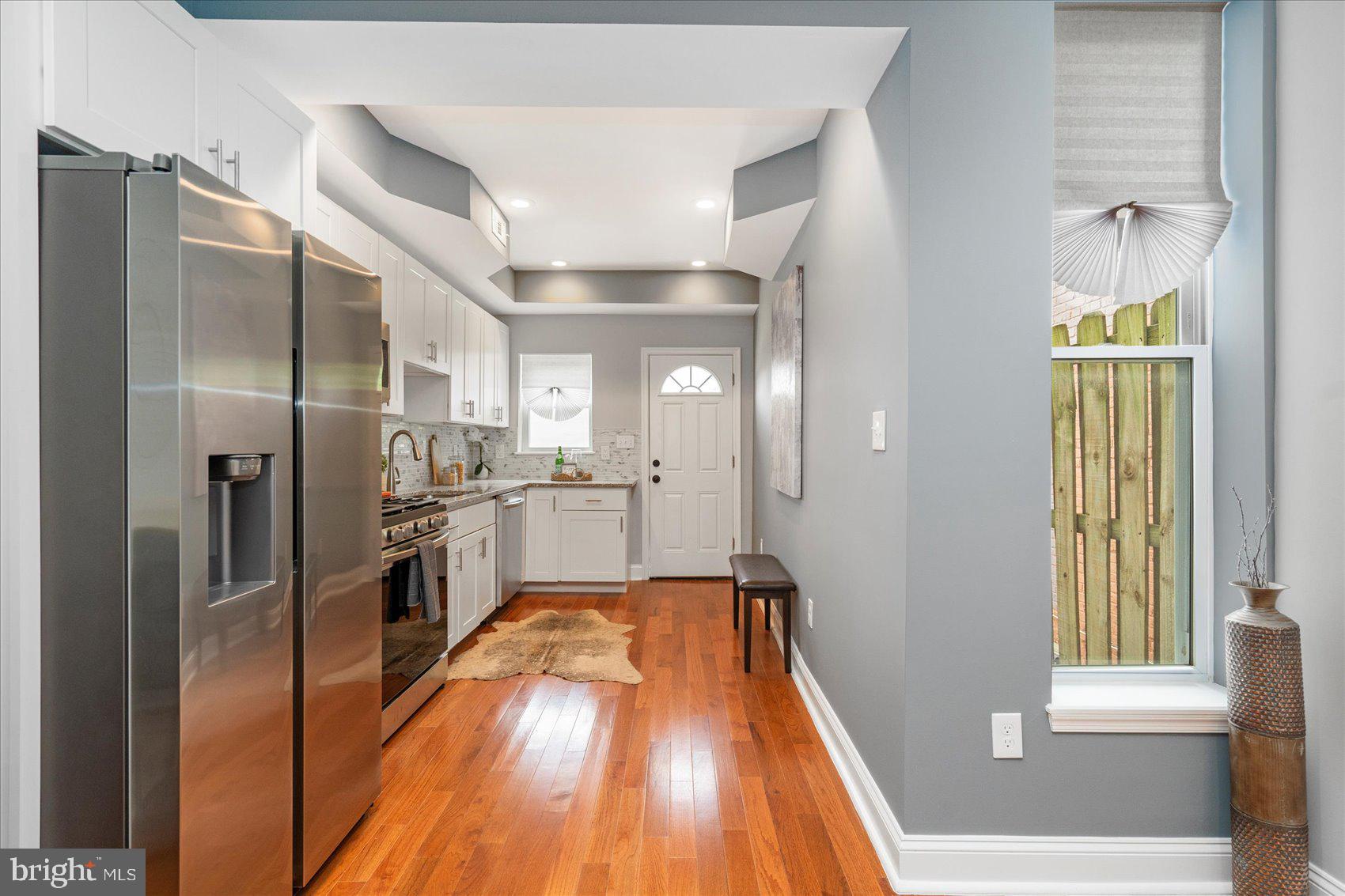 BARCLAY - Residential
