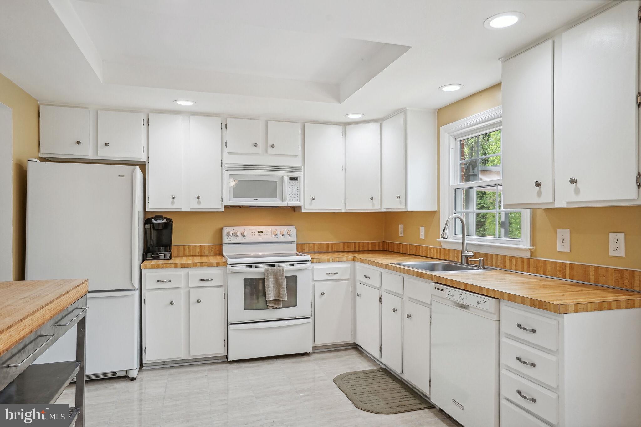 BETHELEN WOODS - Residential