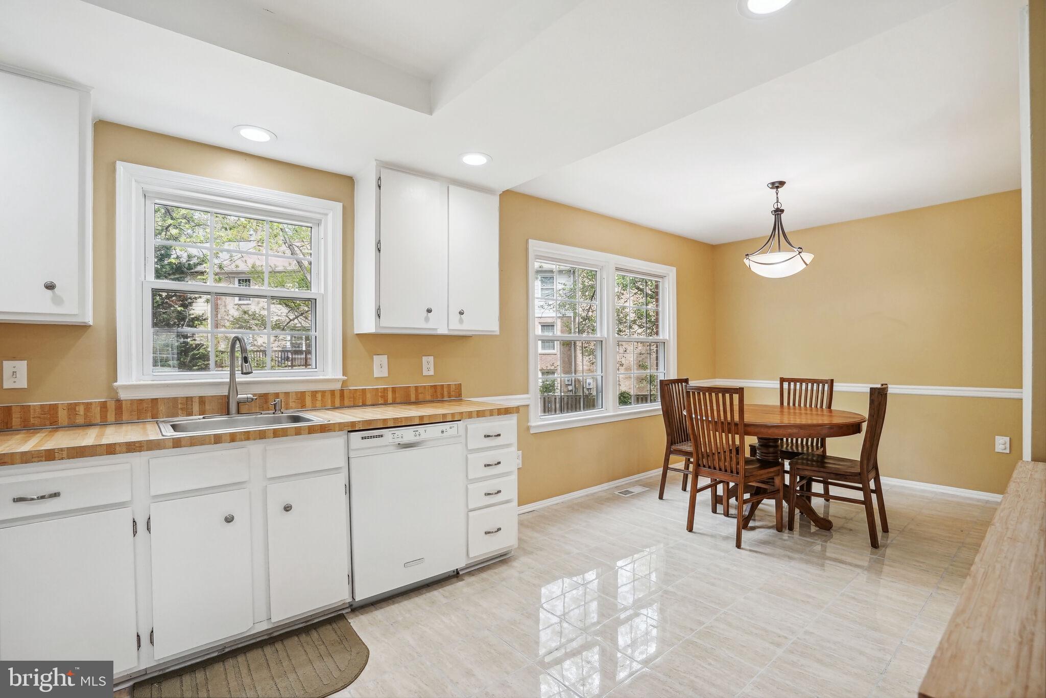 BETHELEN WOODS - Residential