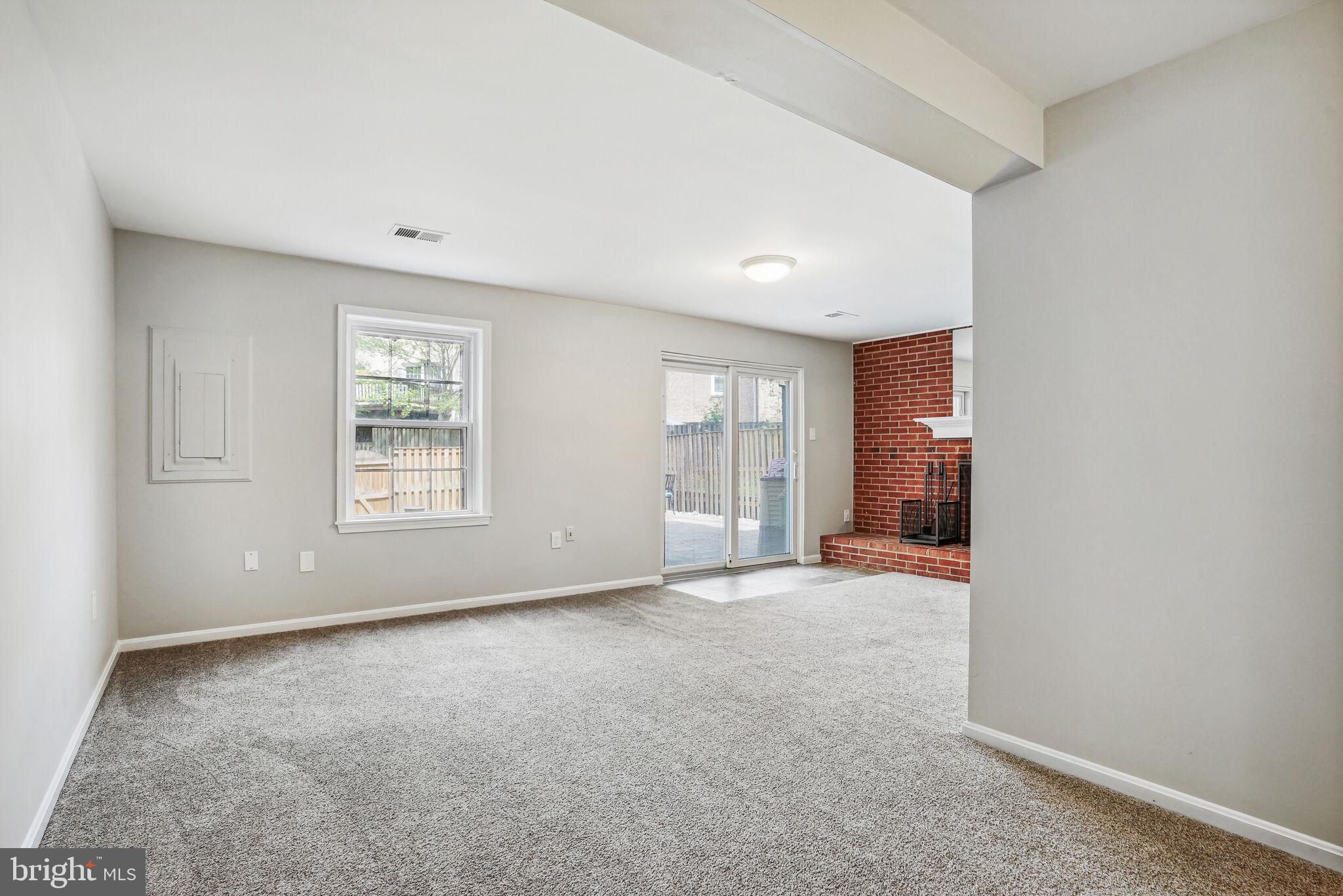 BETHELEN WOODS - Residential