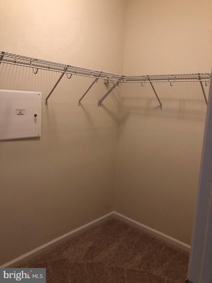 LOFTS AT VILLAGE WALK - Residential