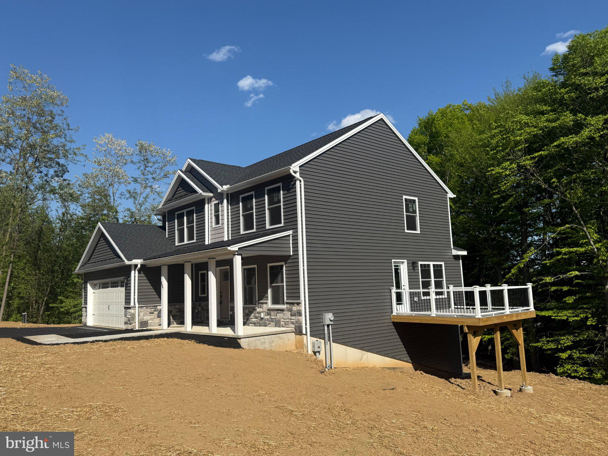 RIVER BEND - Residential