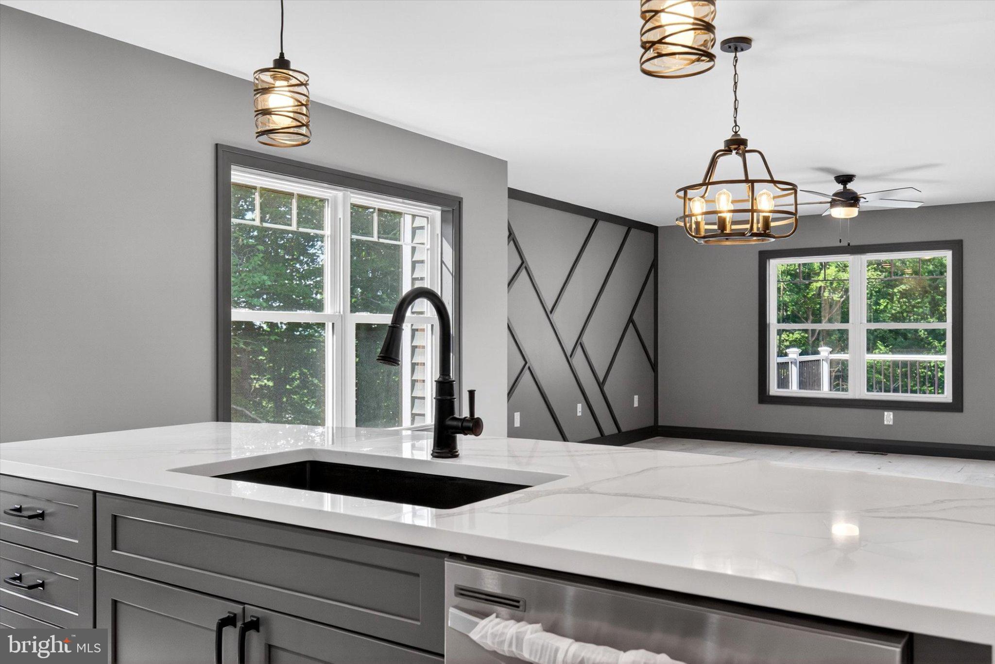 RIVER BEND - Residential