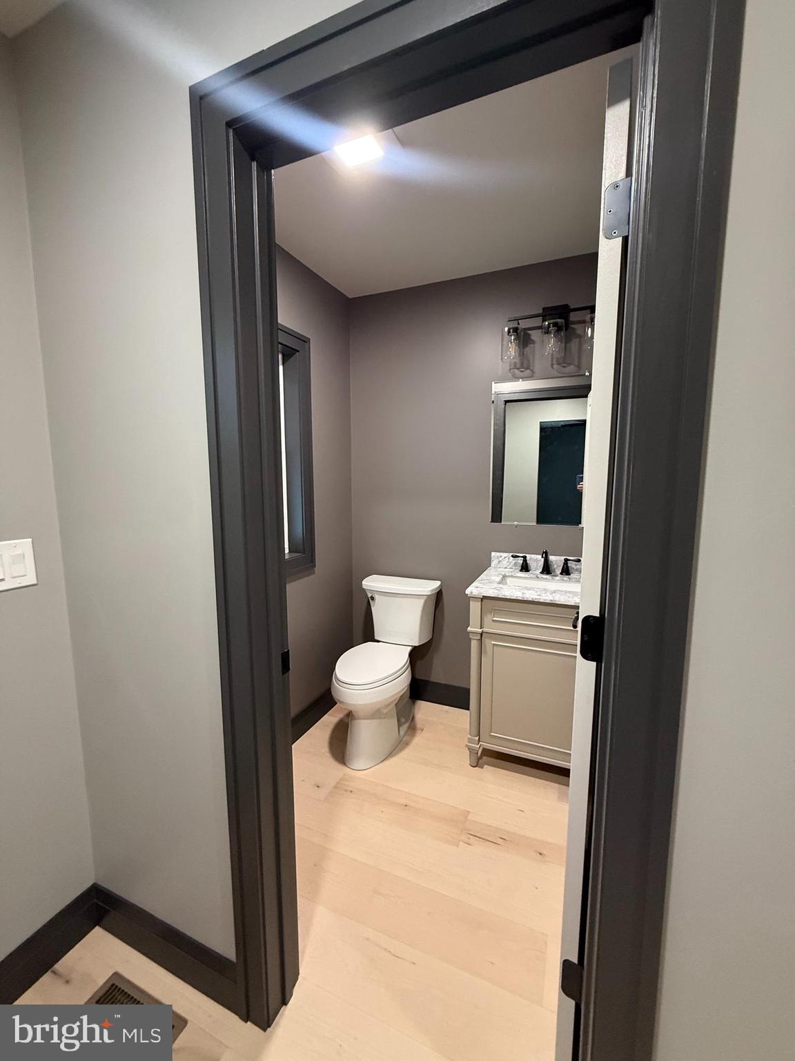 RIVER BEND - Residential