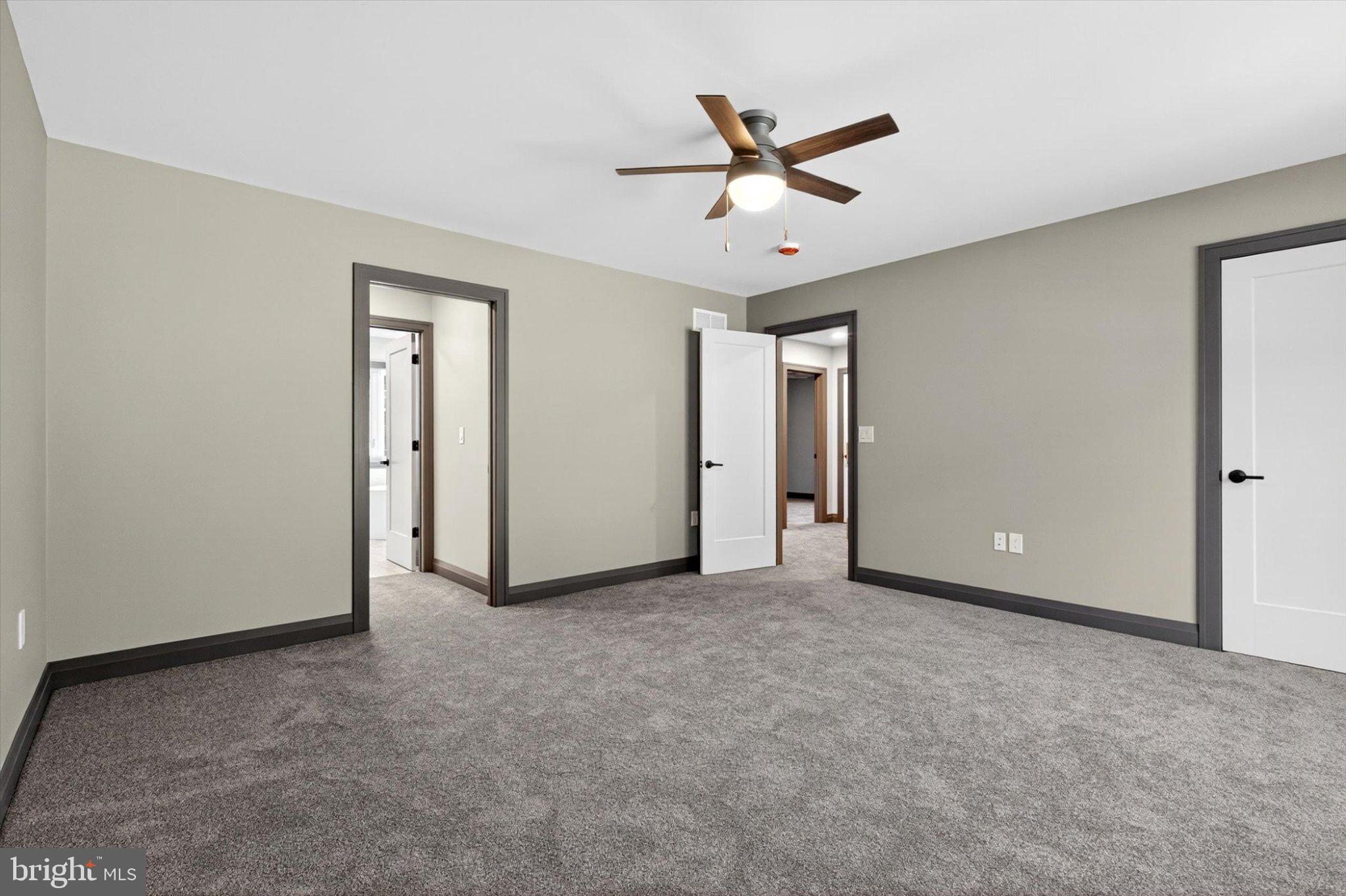 RIVER BEND - Residential