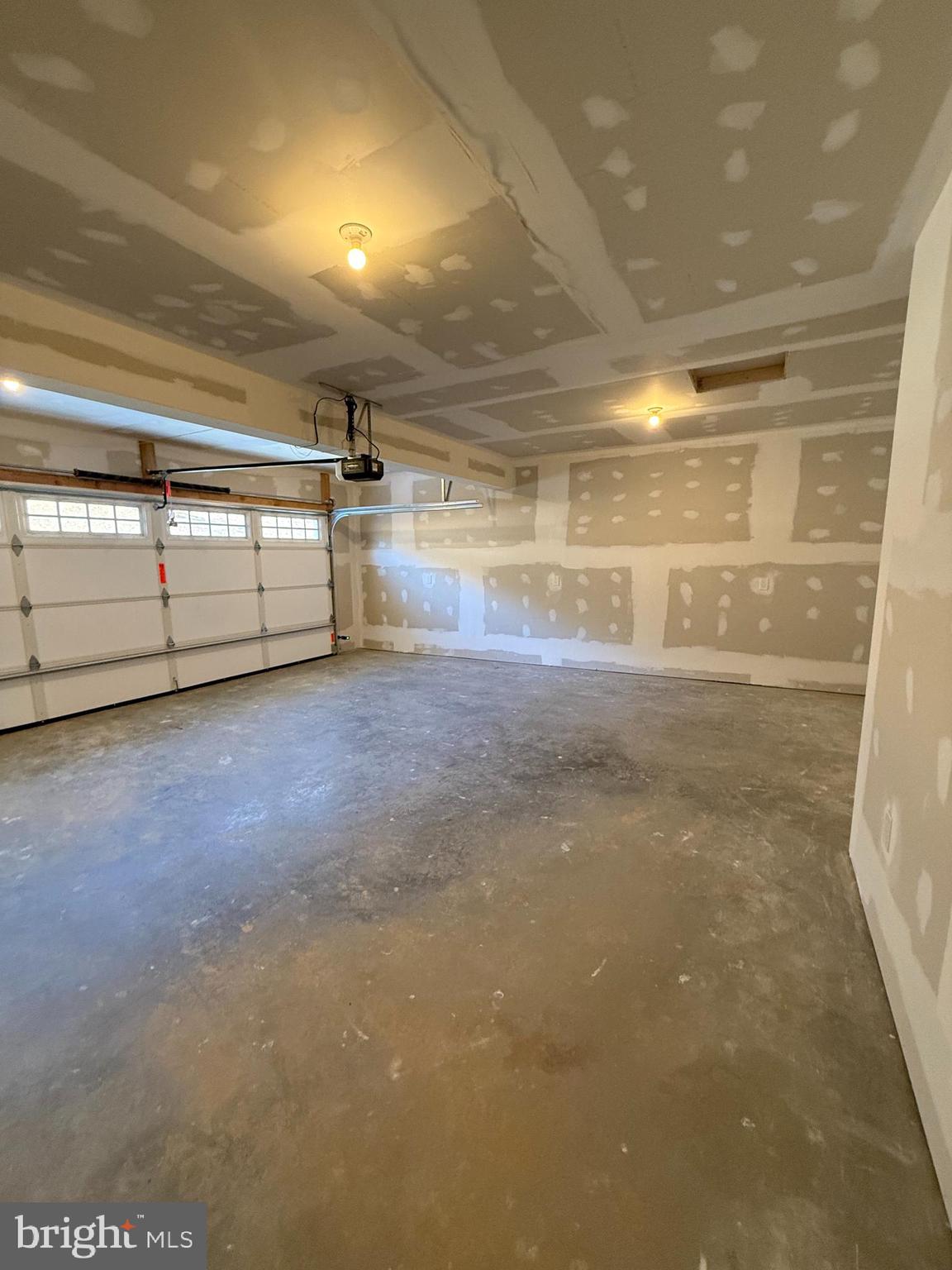 RIVER BEND - Residential